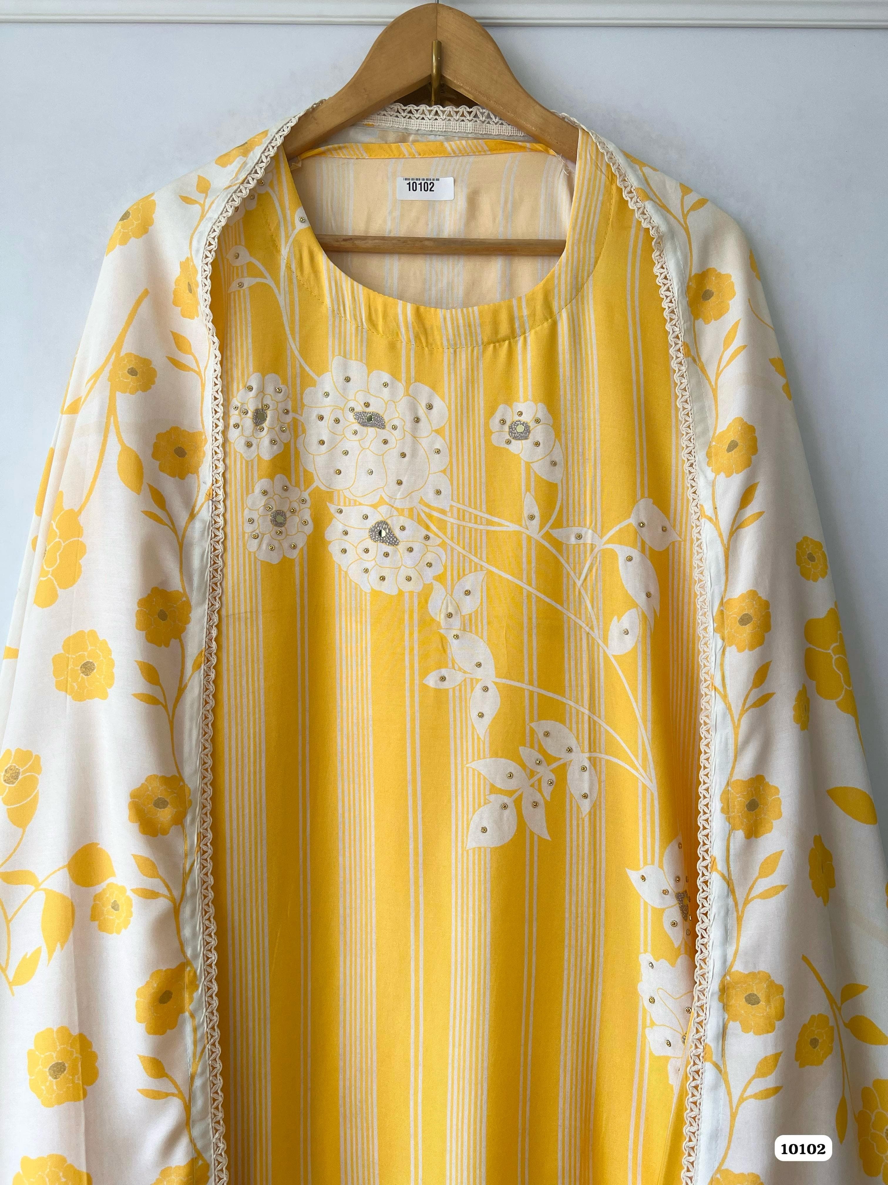 Pure muslin semi stitched suit