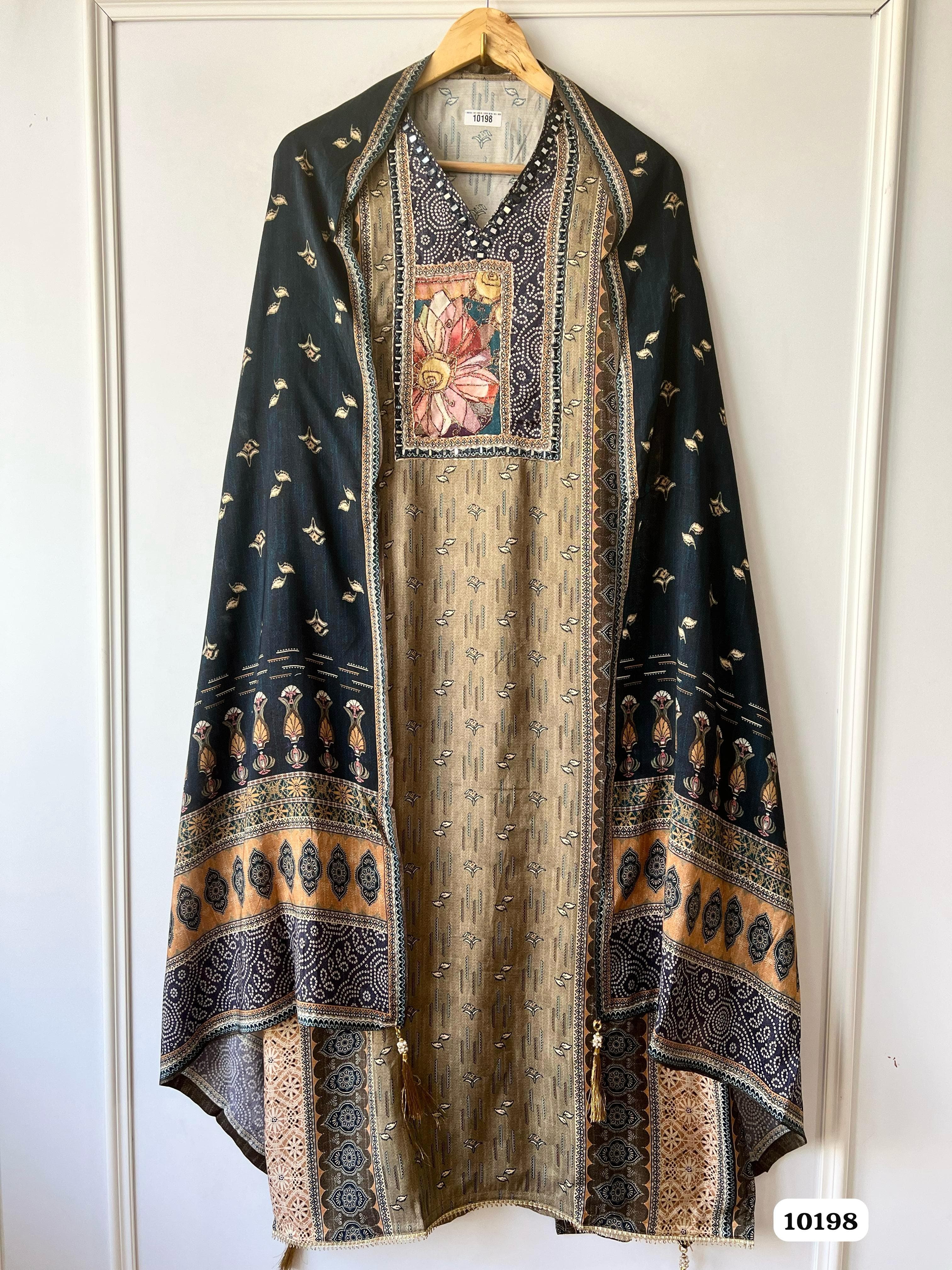 Pure muslin unstitched {10198}