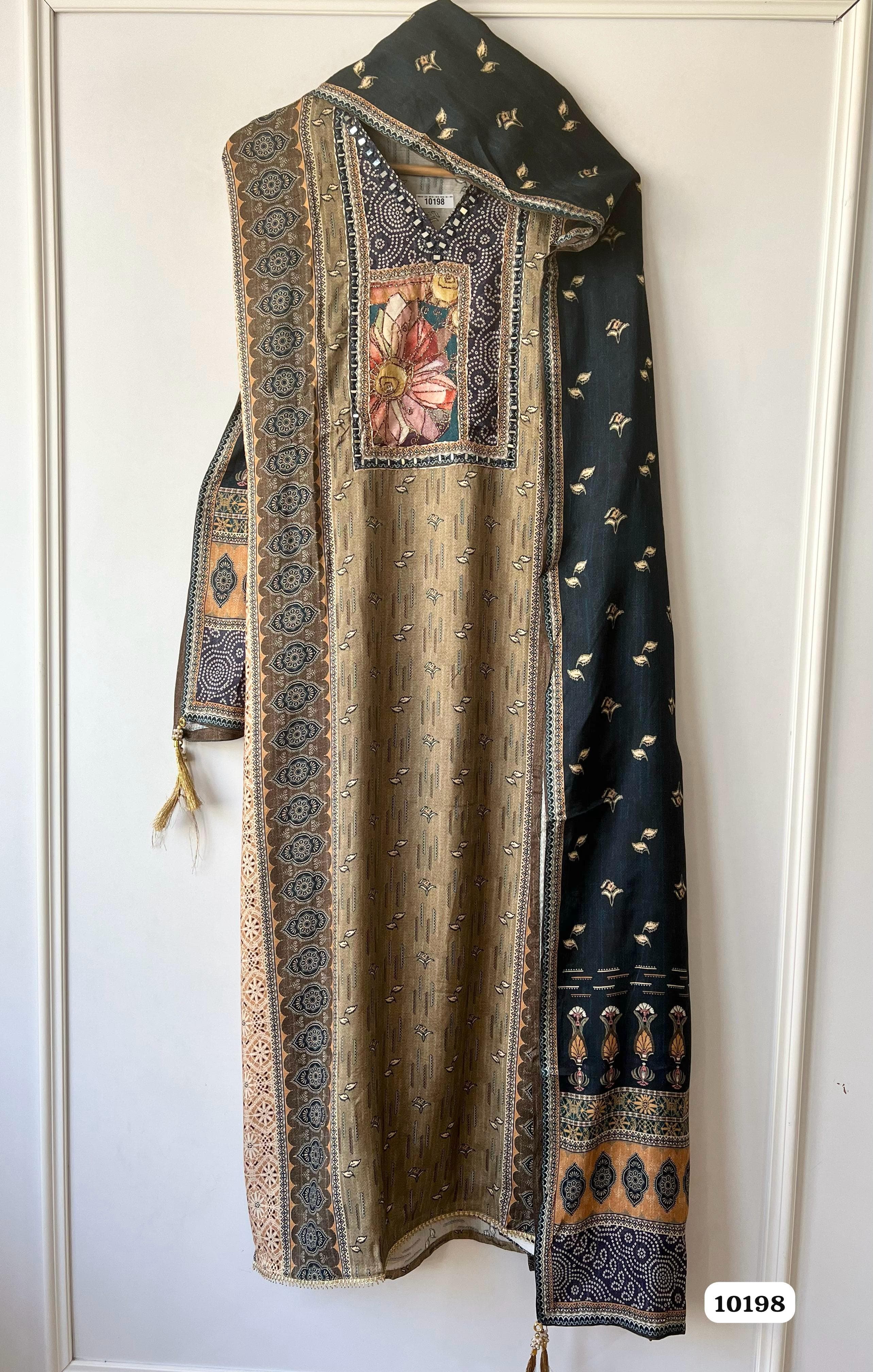 Pure muslin unstitched {10198}