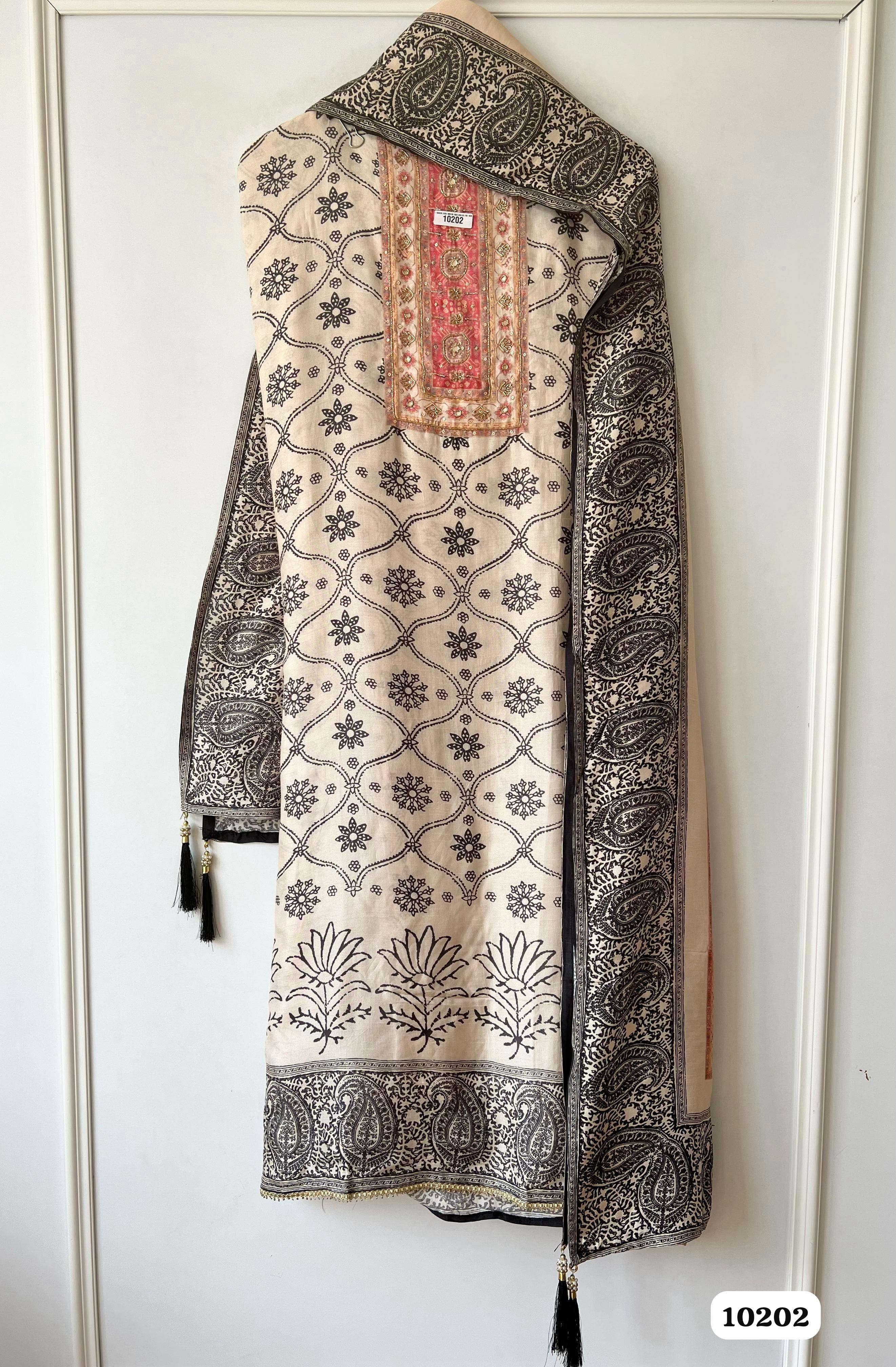 Pure muslin unstitched {10202}