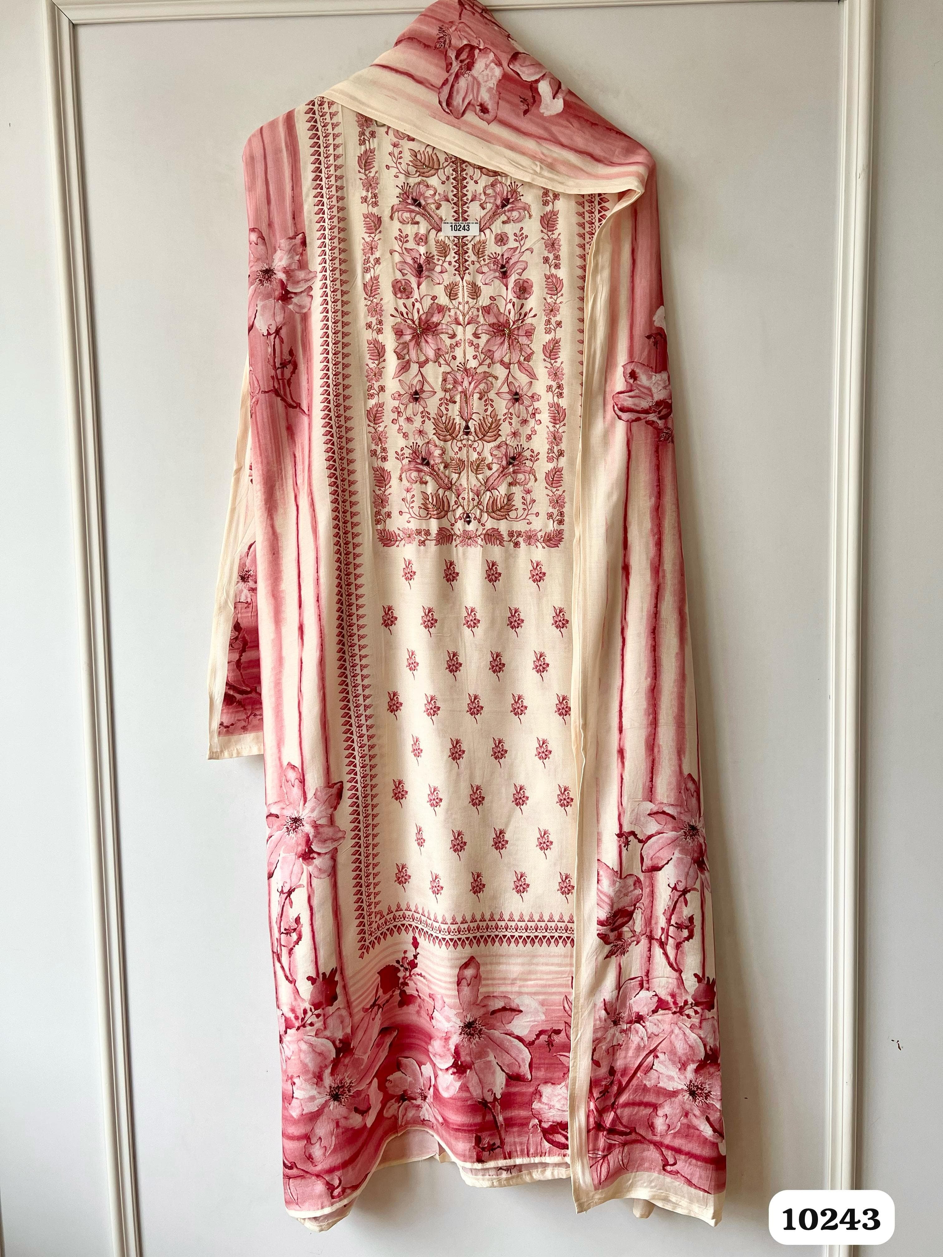 Pure muslin unstitched