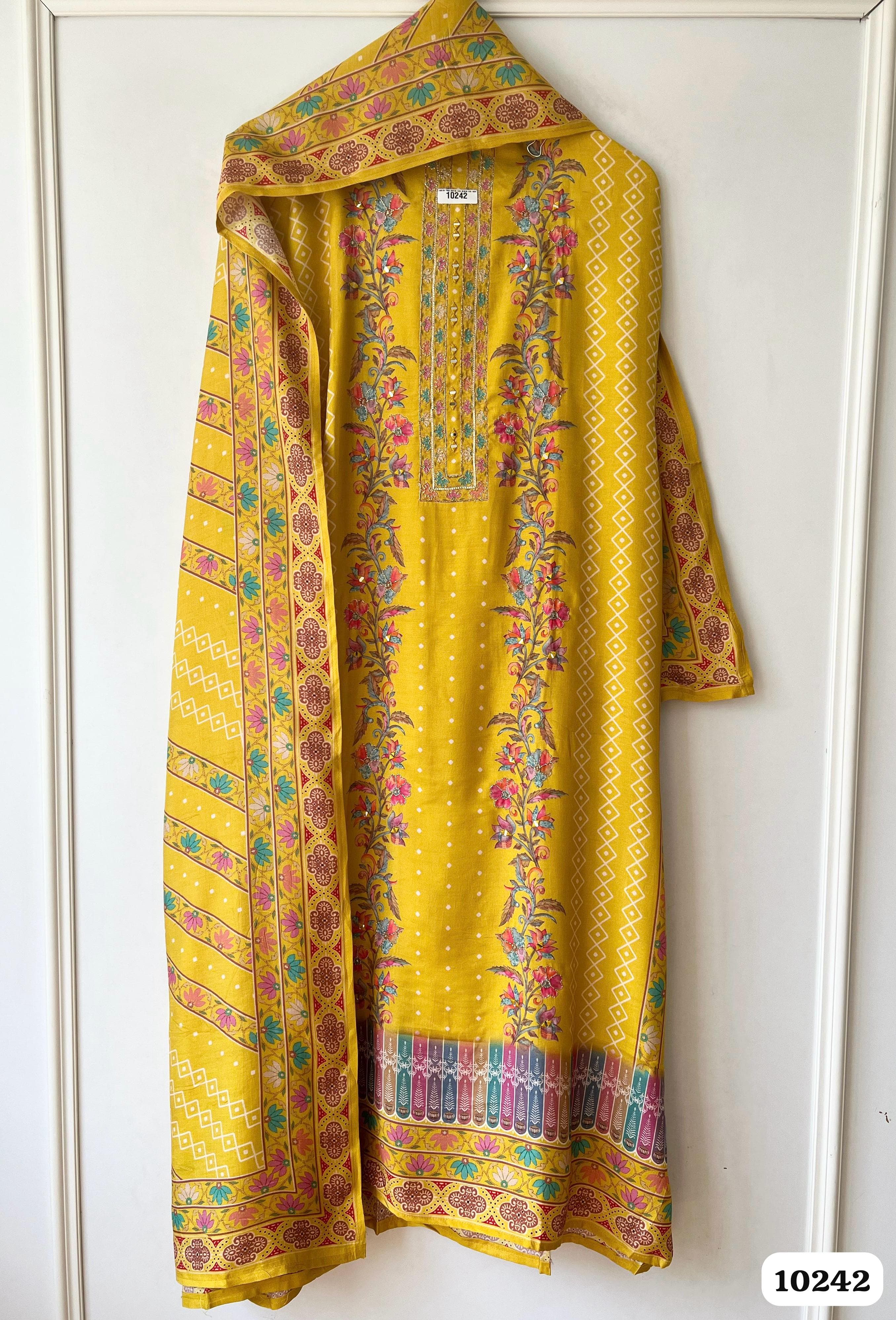 Pure muslin unstitched {10242}