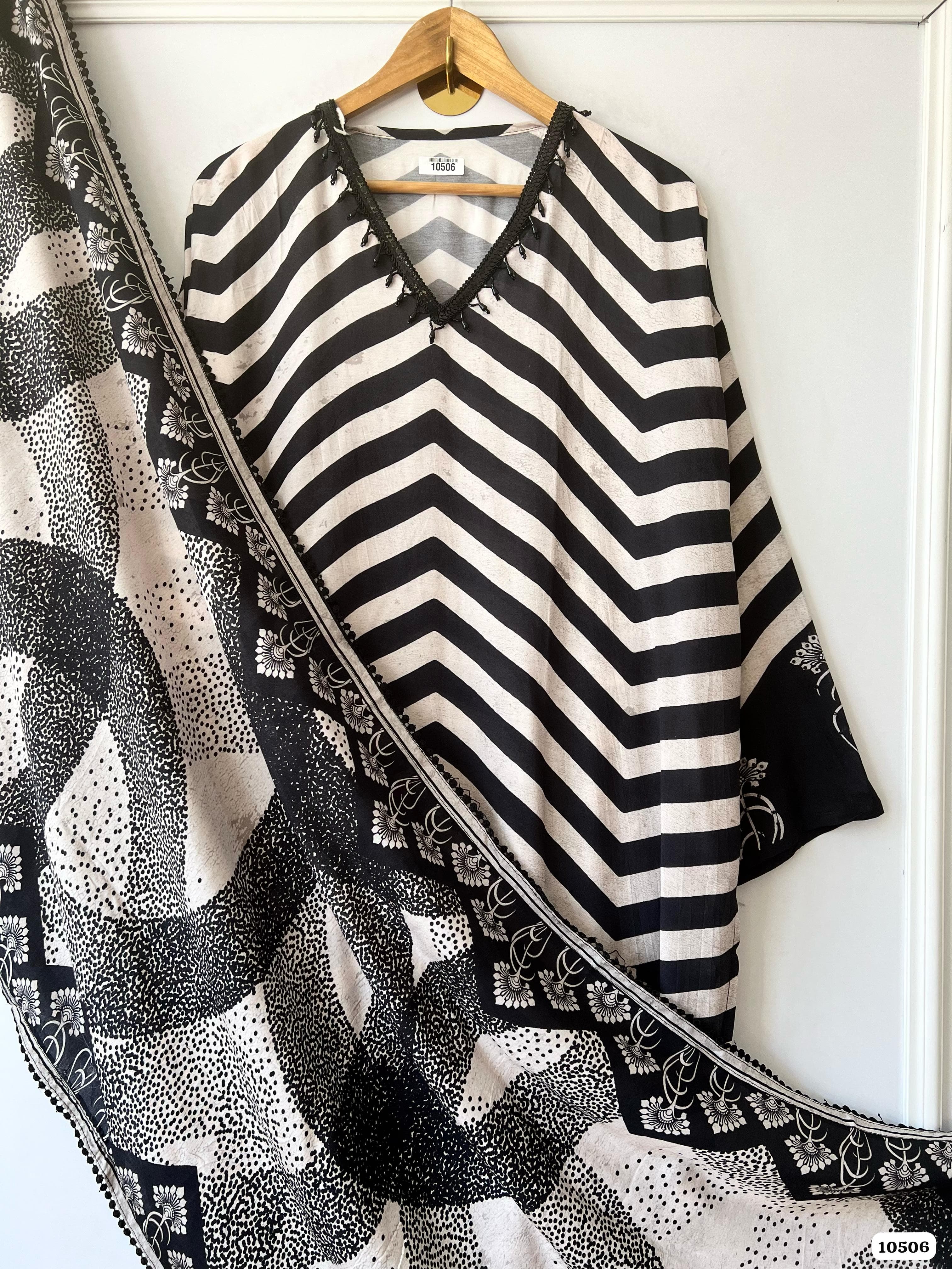 Pure muslin semistitched {10506}