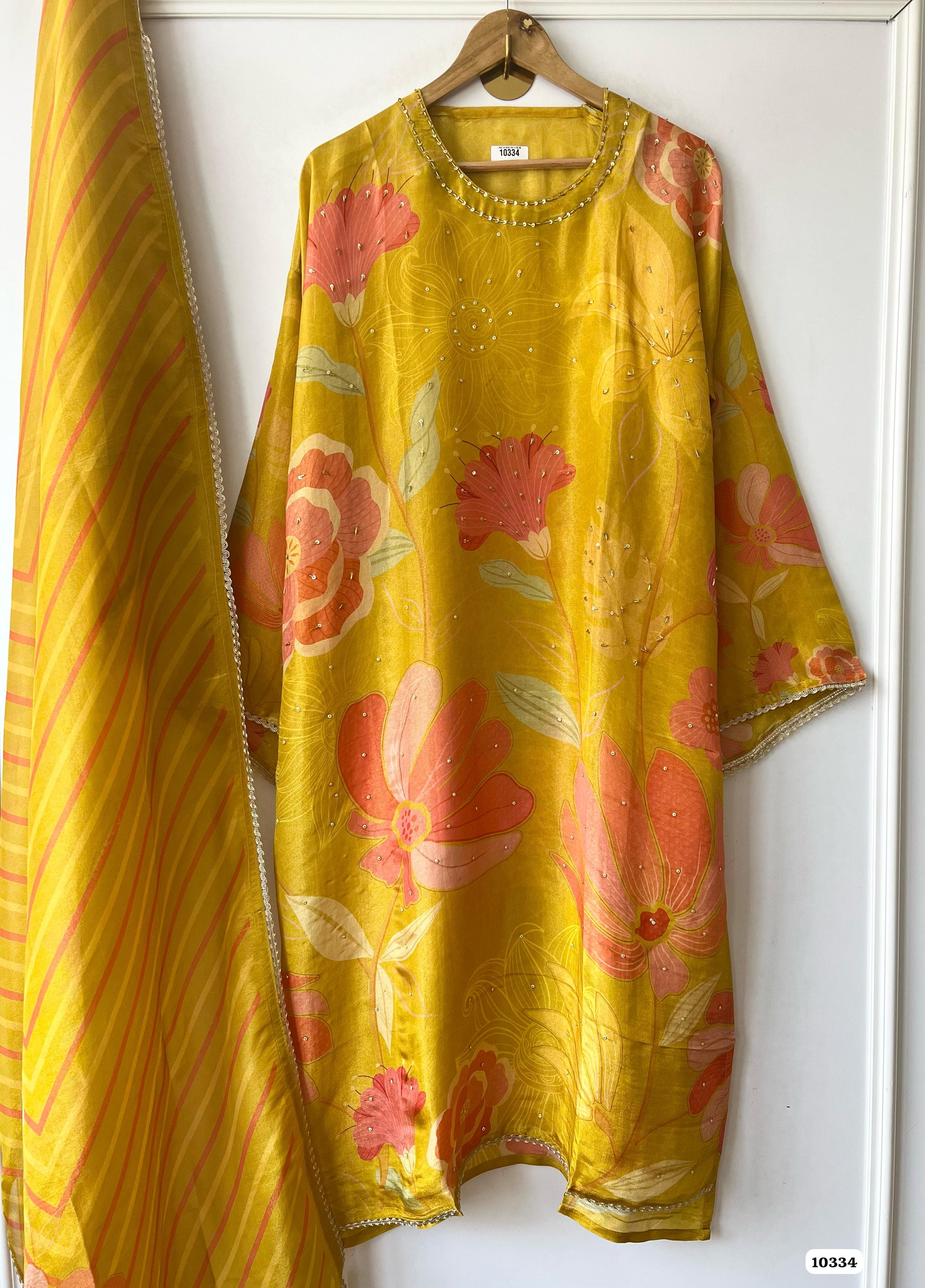 Pure tissue silk semi stitched