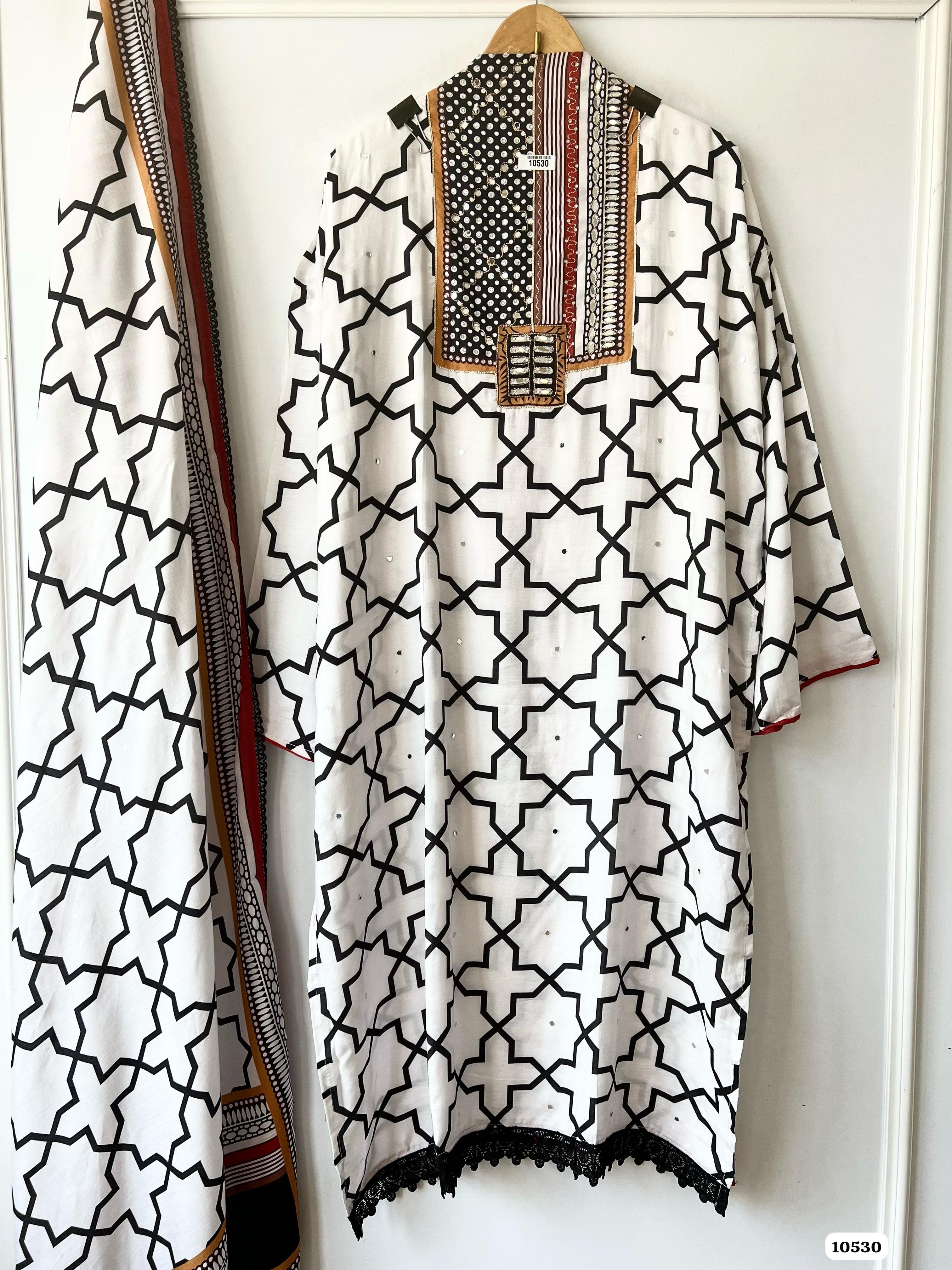 Pure muslin semi stitched
