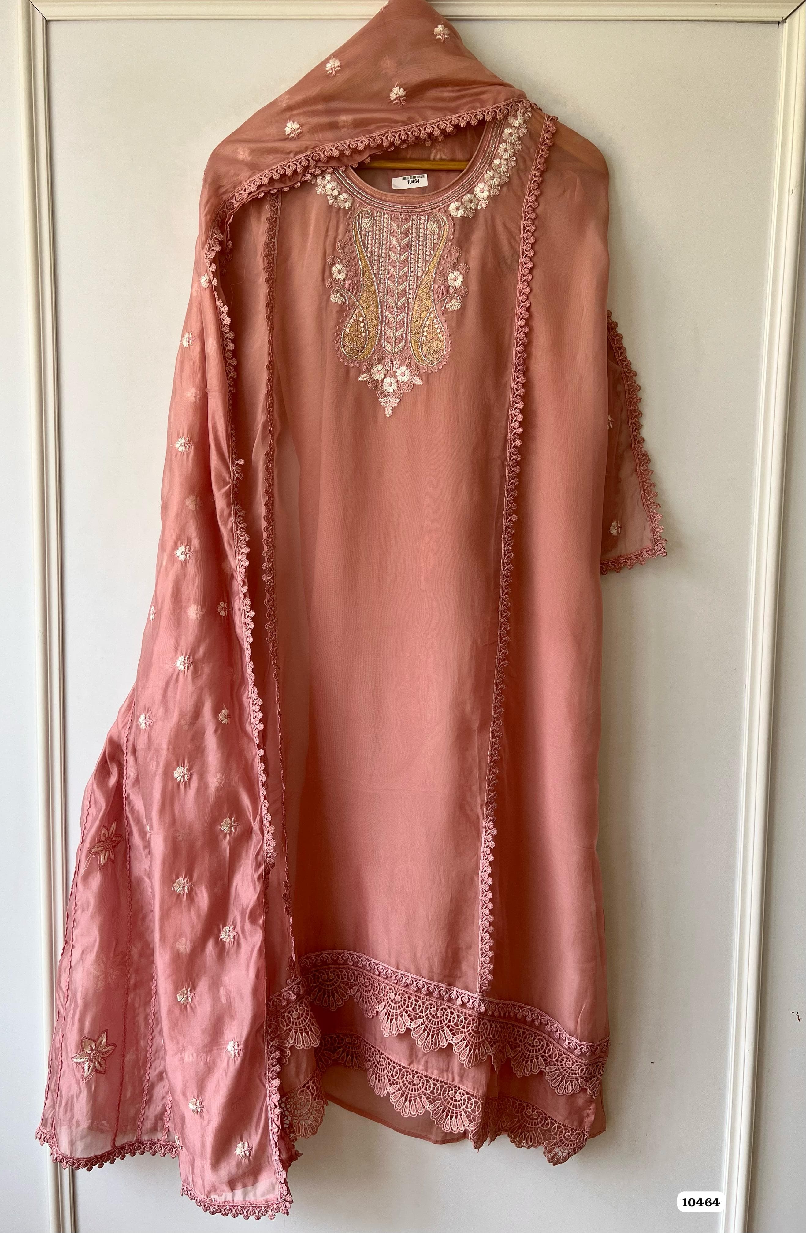 Pure organza unstitched