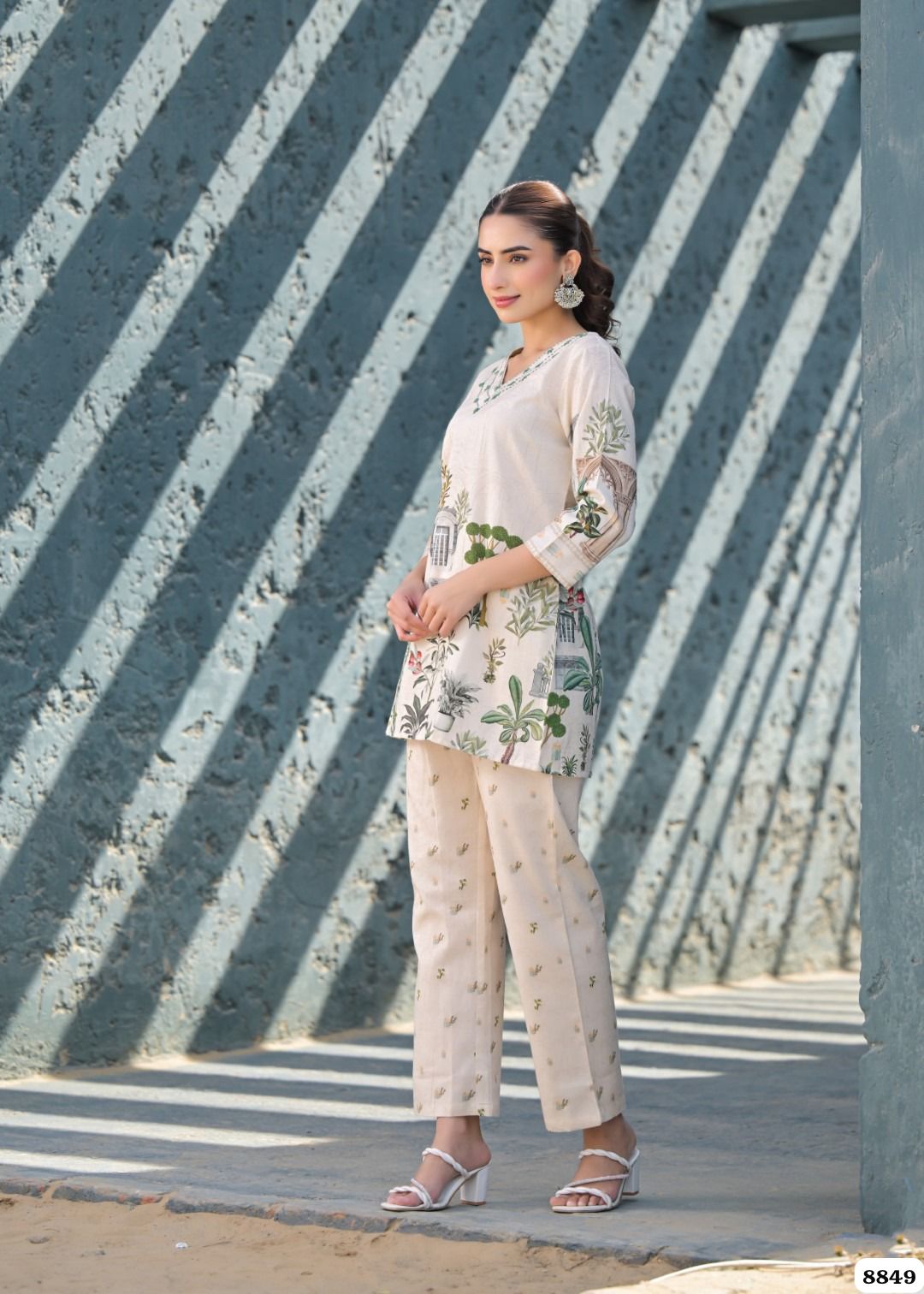 Pure shade of white cotton printed Readymade co-ord {8849}