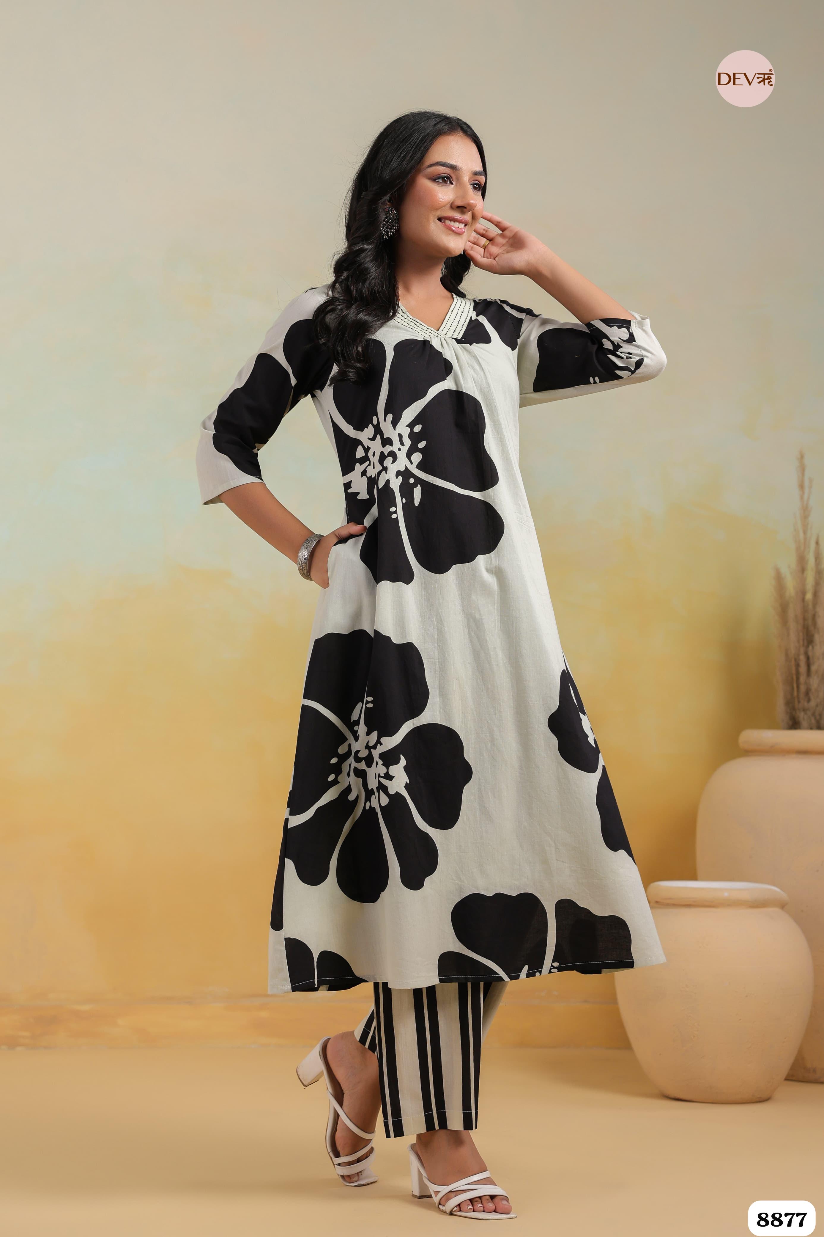 Black Cotton Printed Elegant Neckline Co-Ord -Set Of 2 {8877}