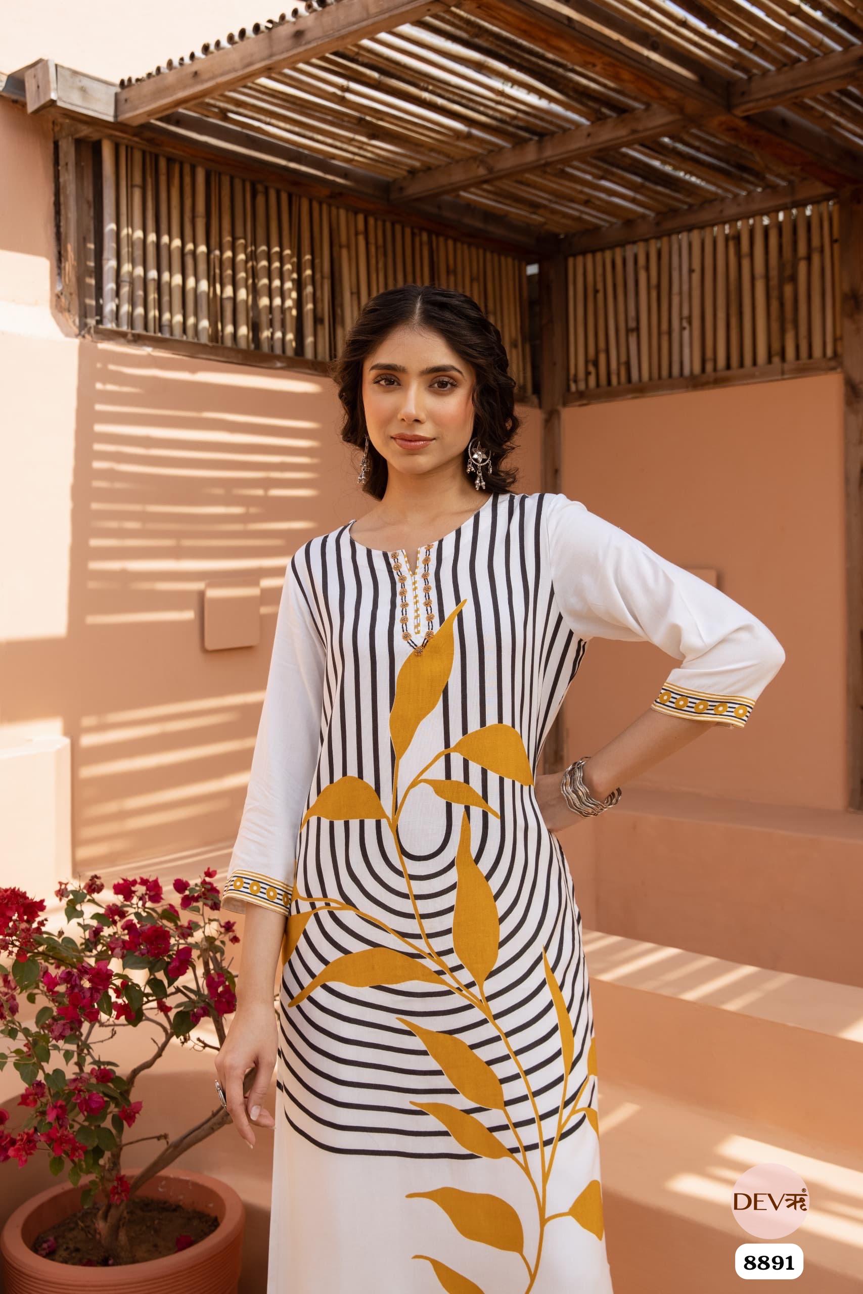 White German Reyon Printed Readymades Co-Ord -Set Of 2 {8891}