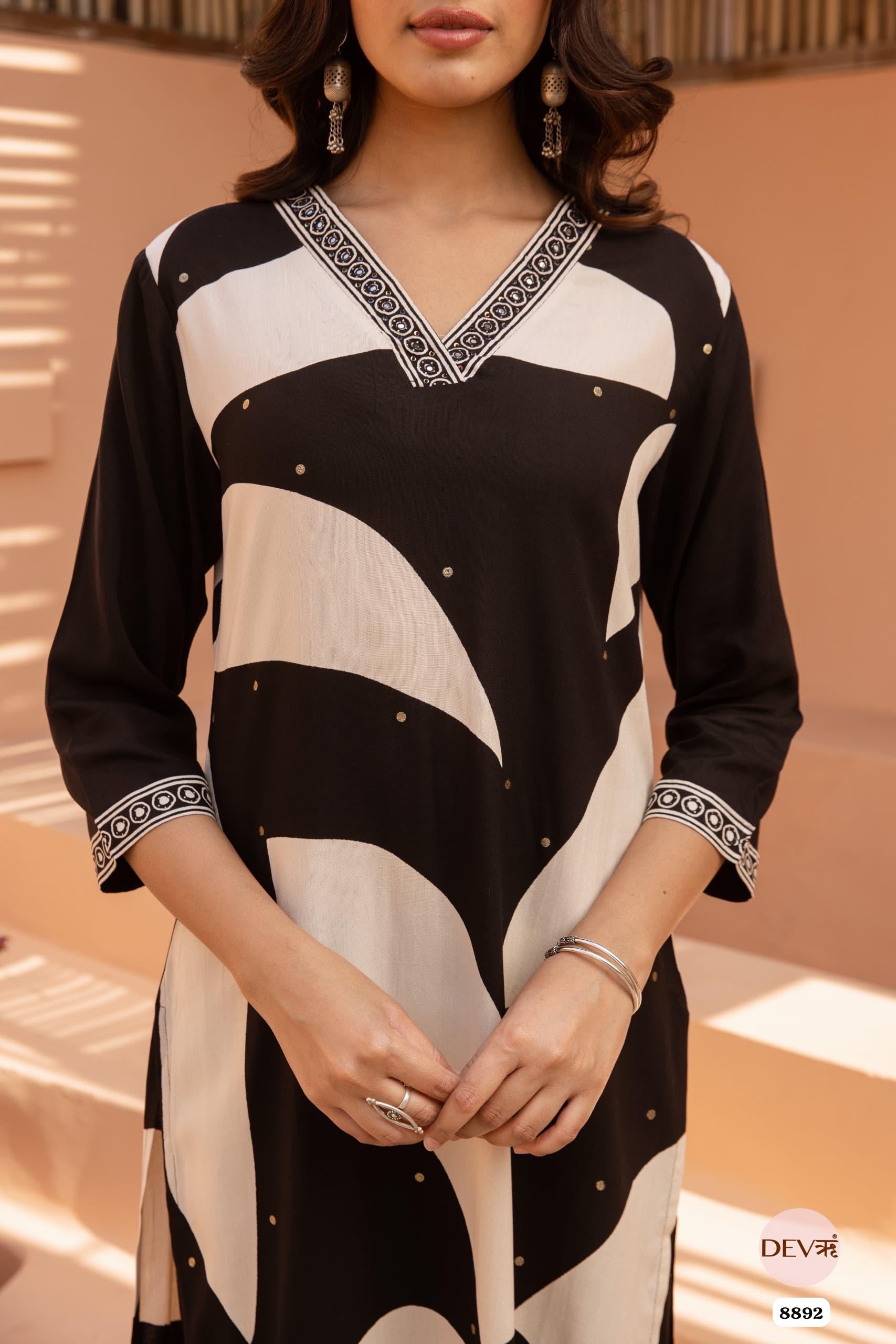 Black & white German Reyon Printed Readymades Co-Ord -Set Of 2 {8892}