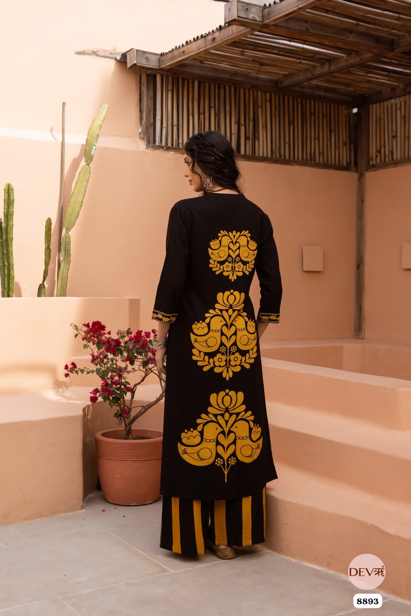 Black German Reyon Printed Readymades Co-Ord -Set Of 2 {8893}