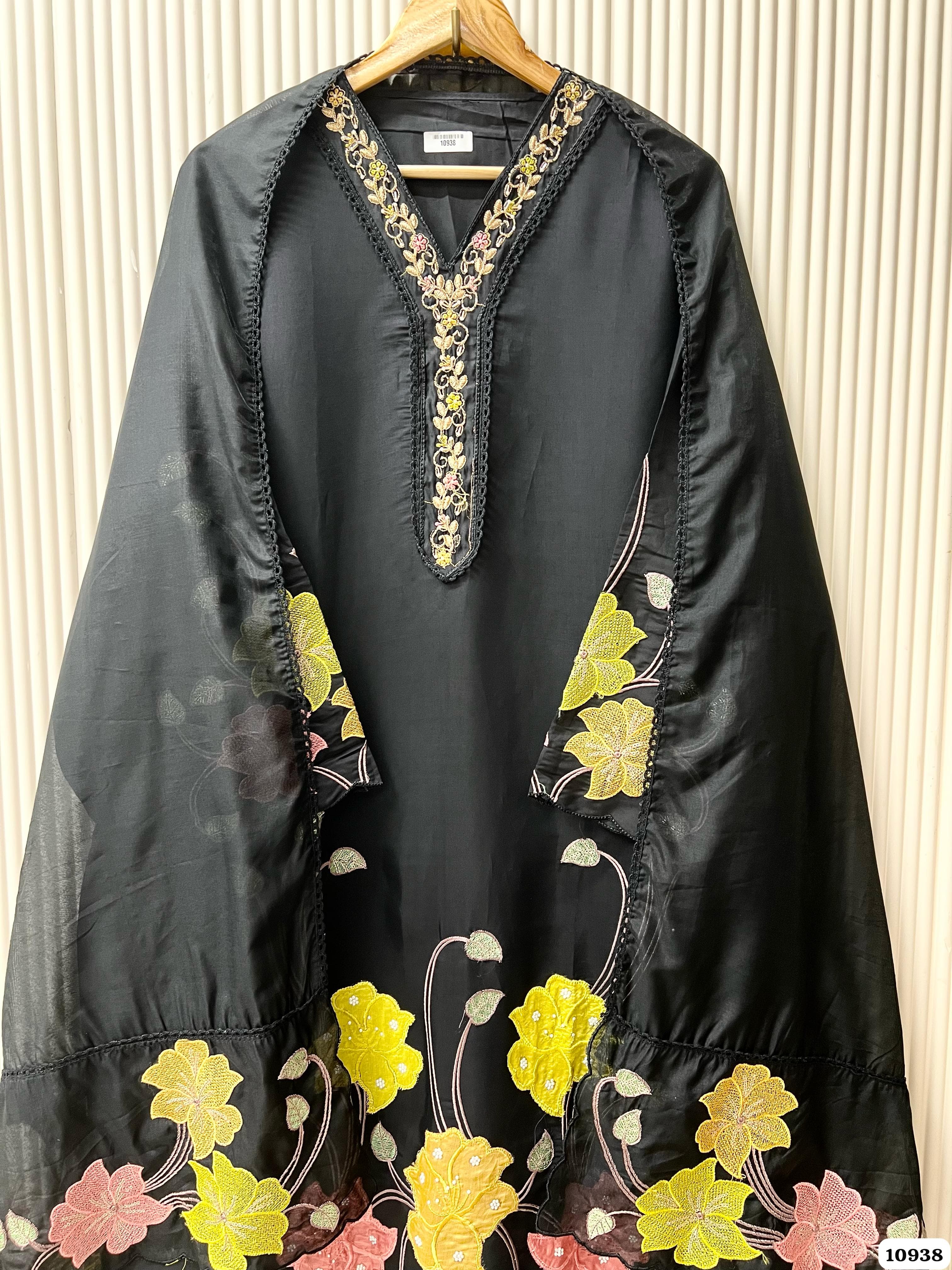 Black Modal Silk Thread Appliqué -Set Of 3