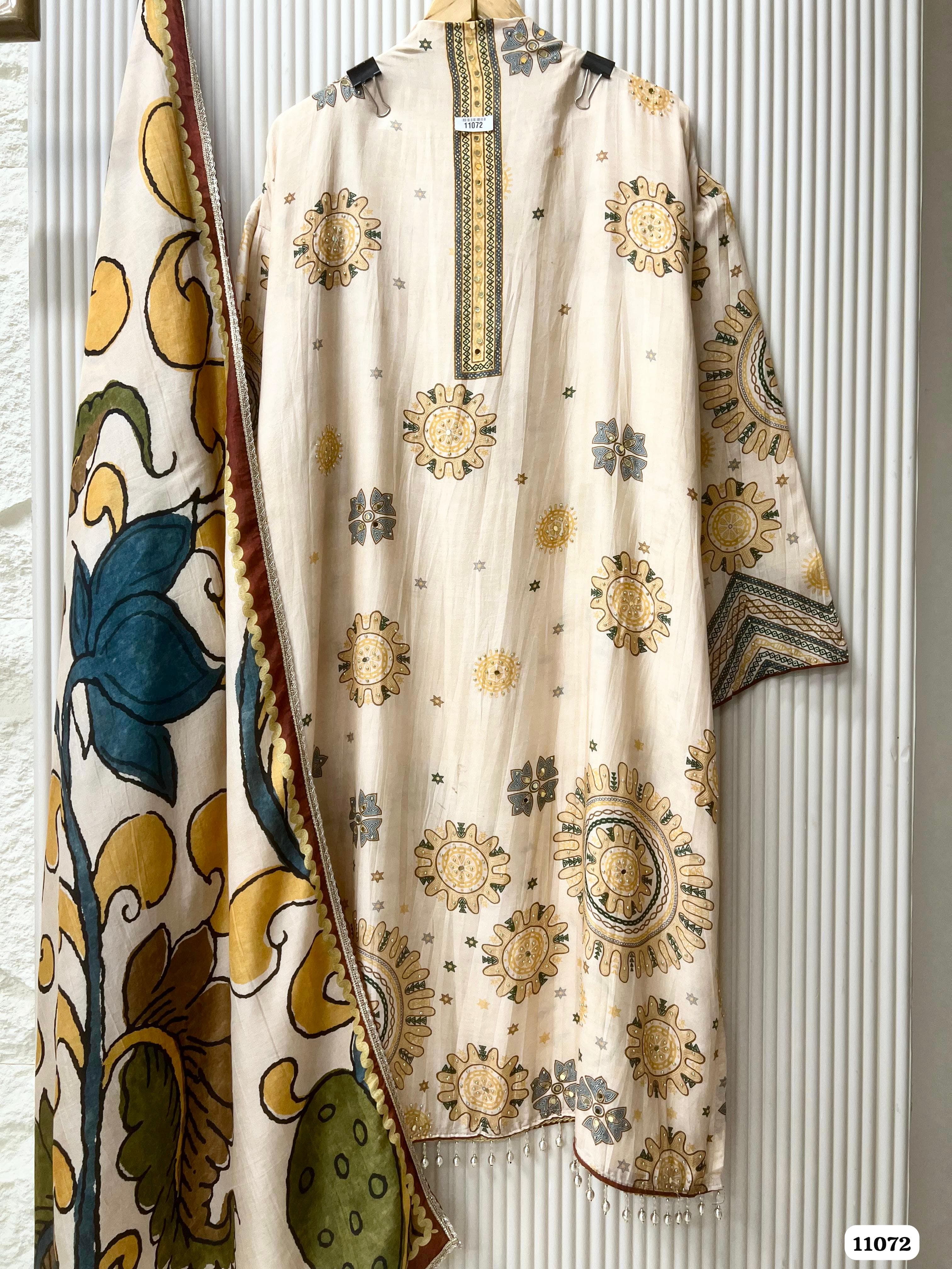 Yellow muslin Printed Semi Stitched -Set Of 3