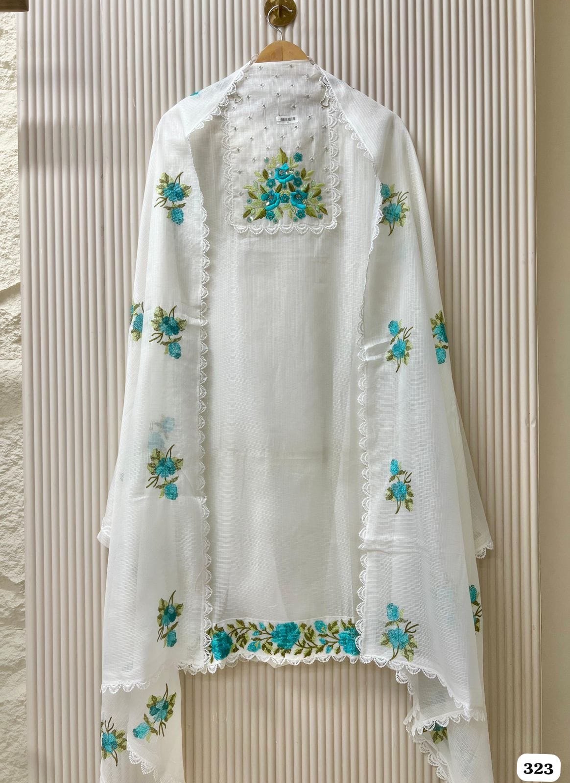 On Devri Utsav {323}
