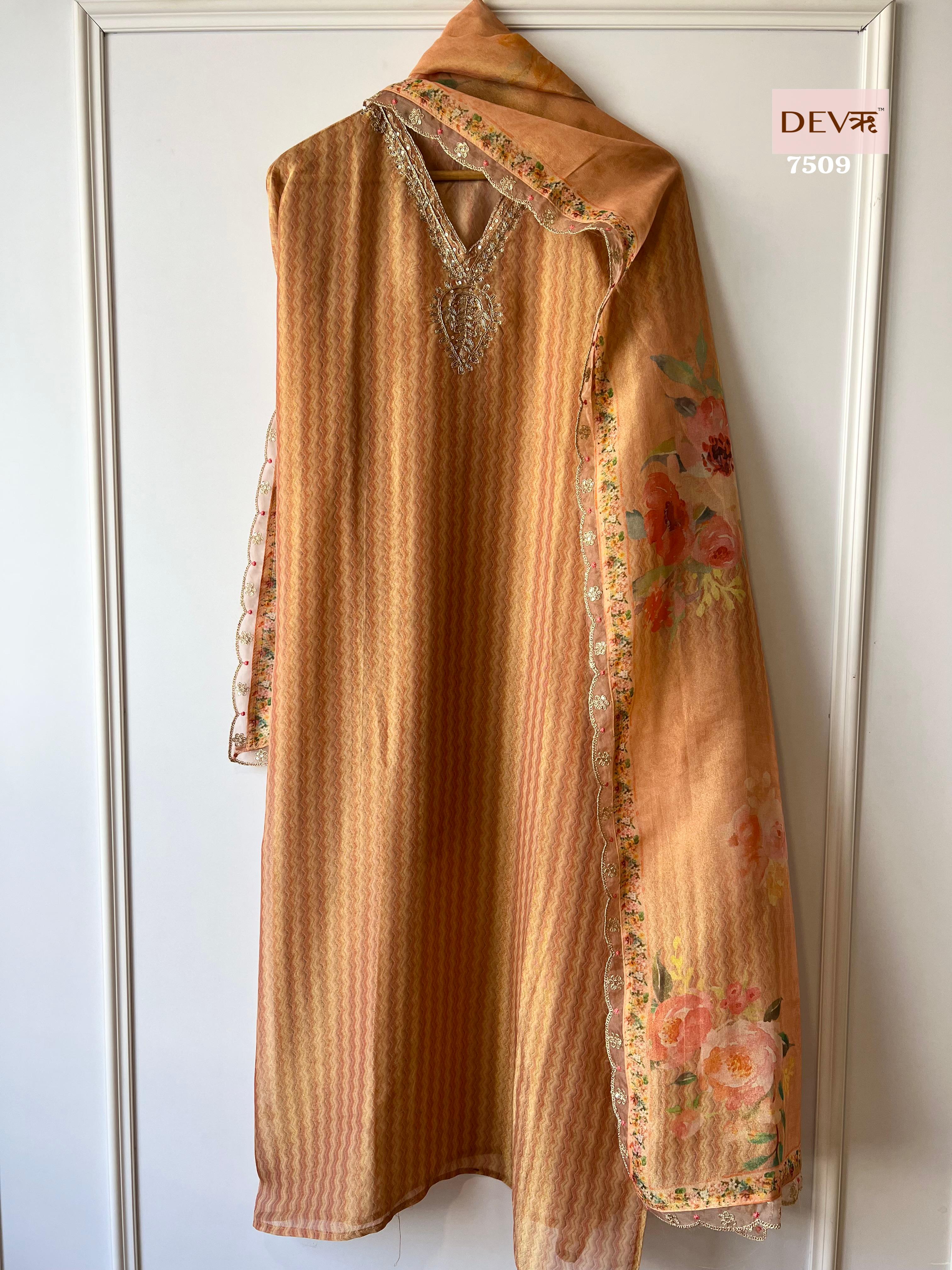 Silk Suit Set {7509}