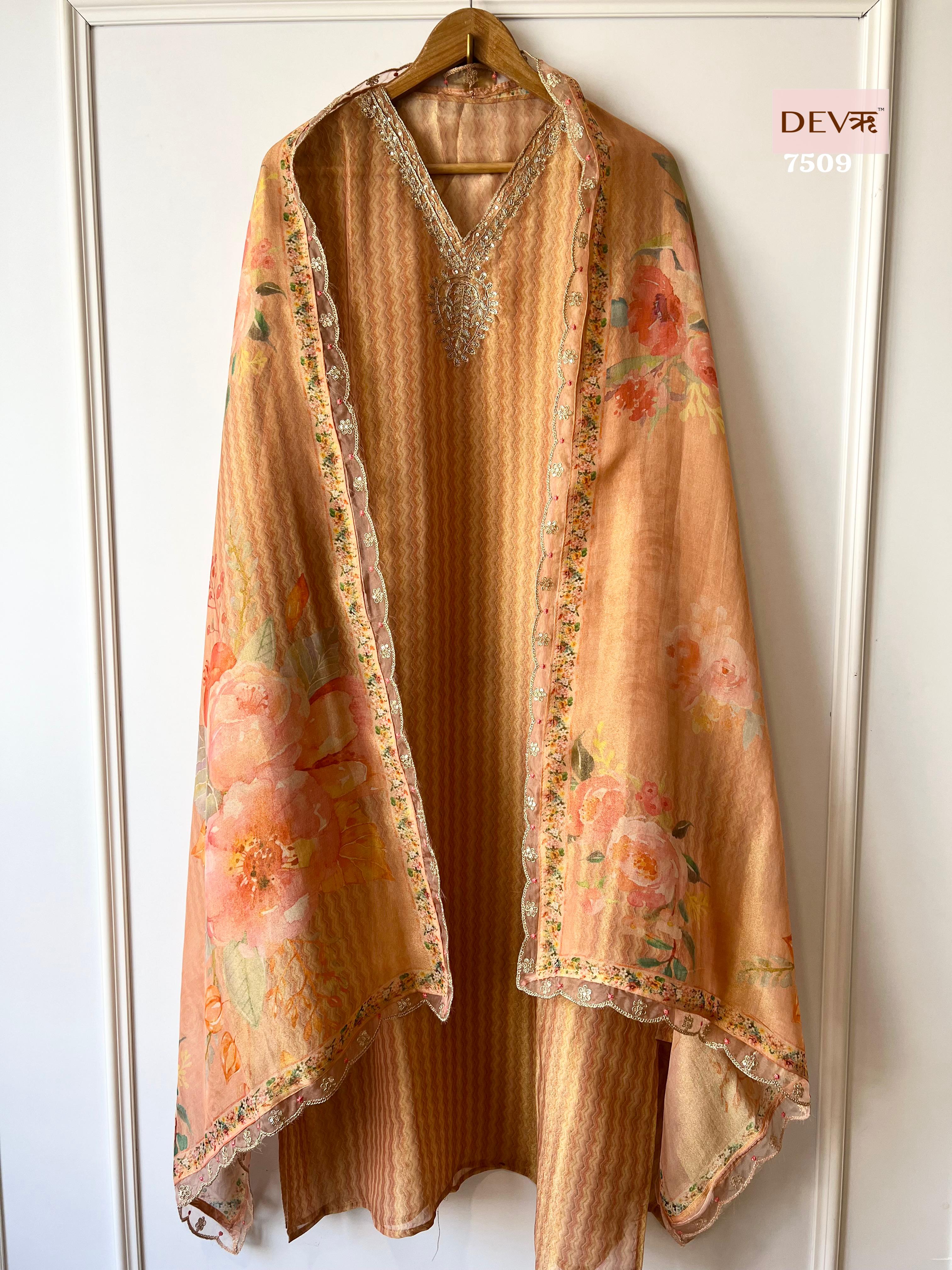 Silk Suit Set {7509}