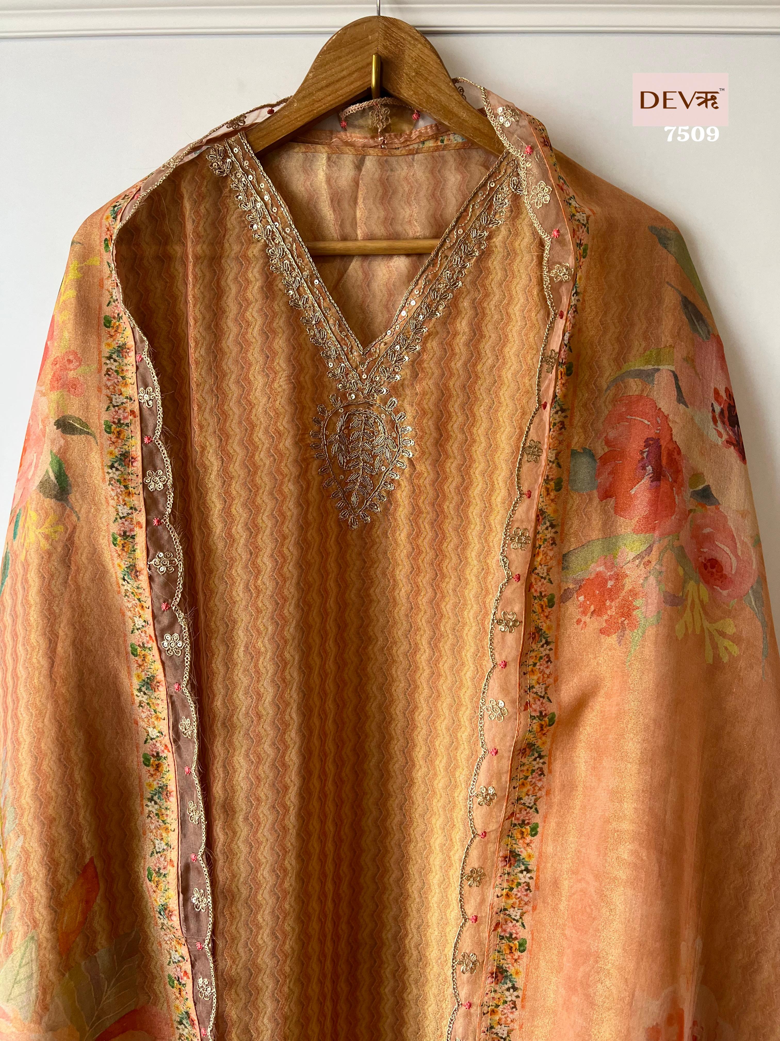 Silk Suit Set {7509}