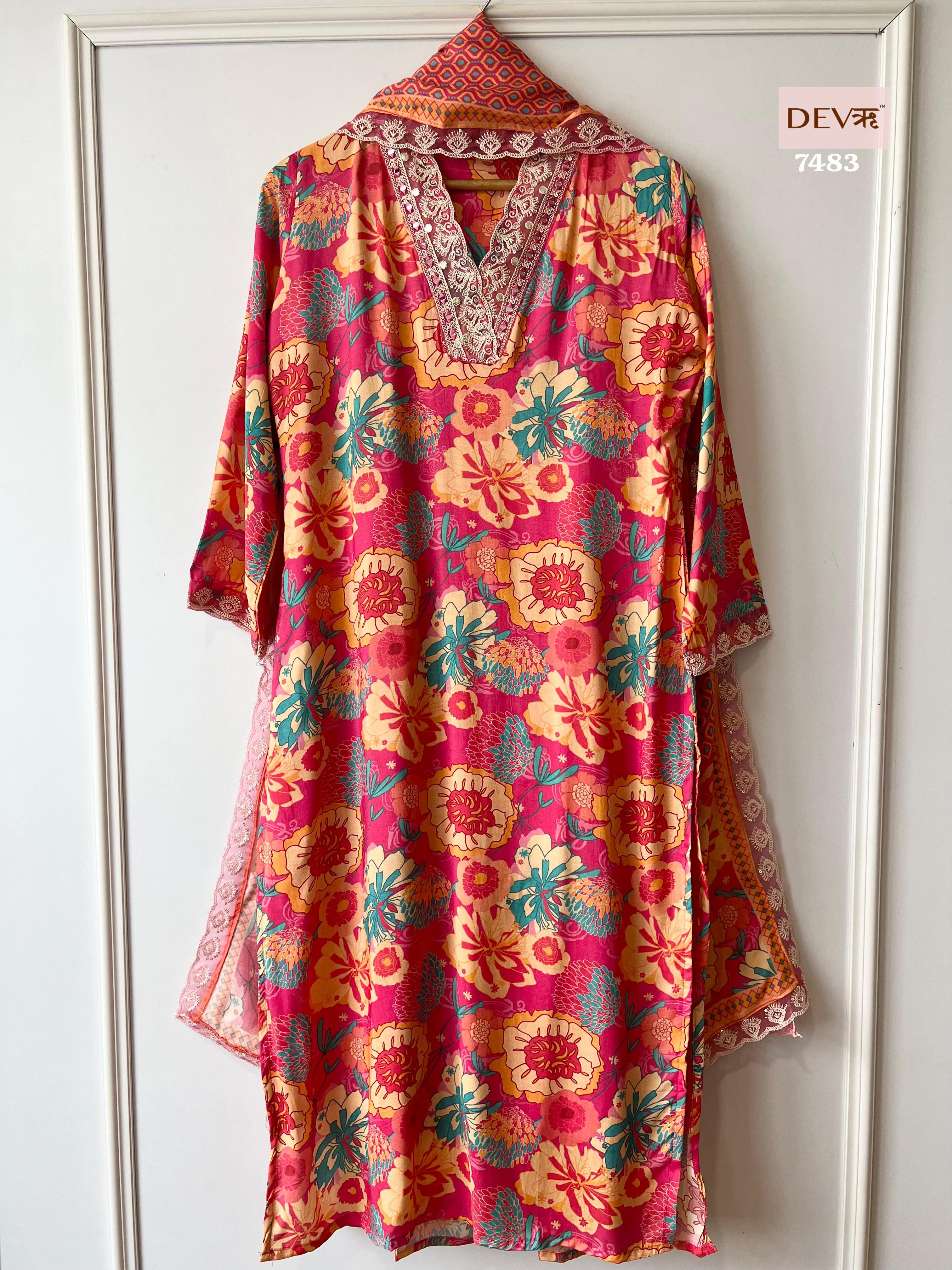 Anantam muslin Suit Set {7483}