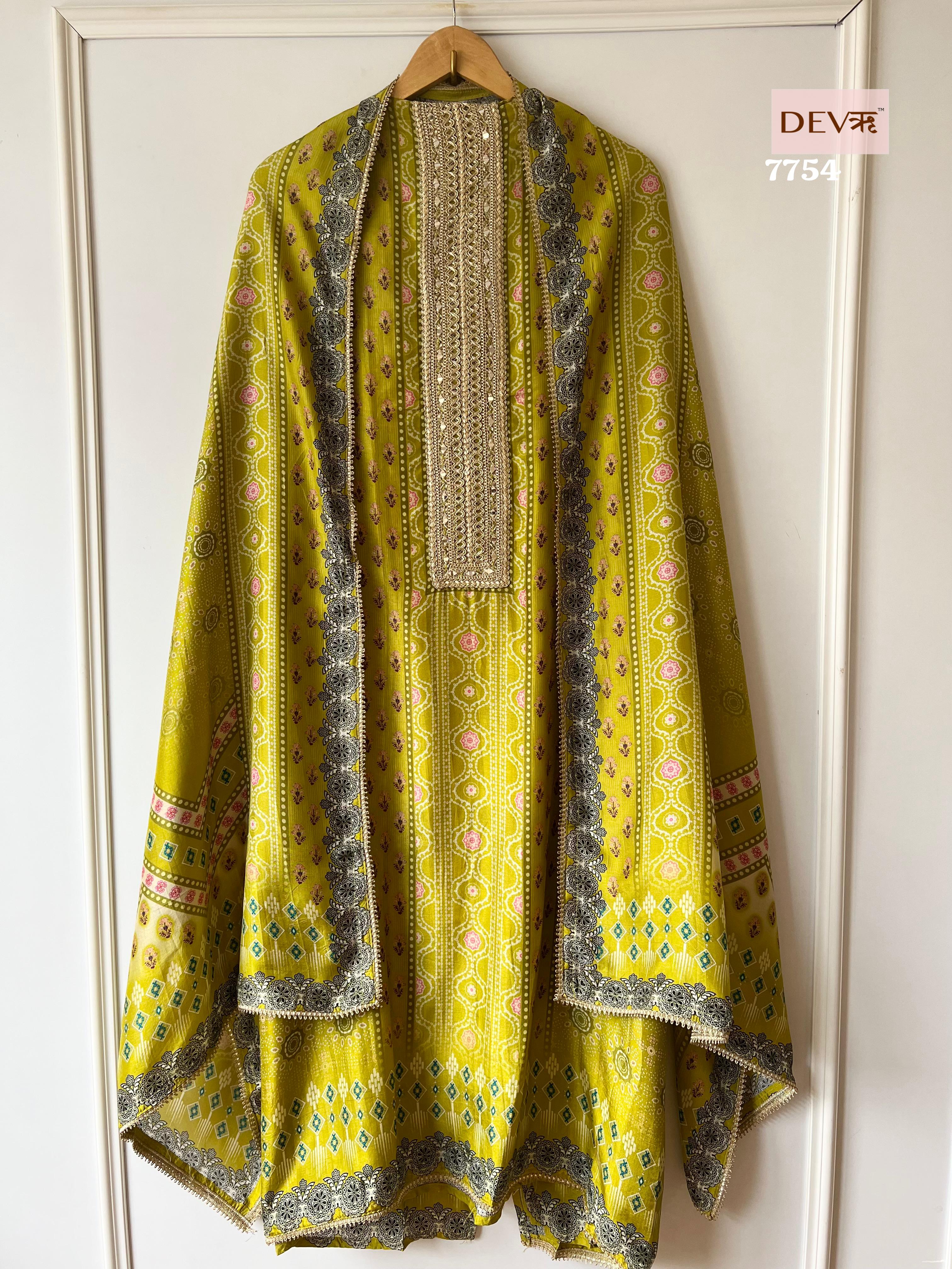 Silk Suit Set {7754}