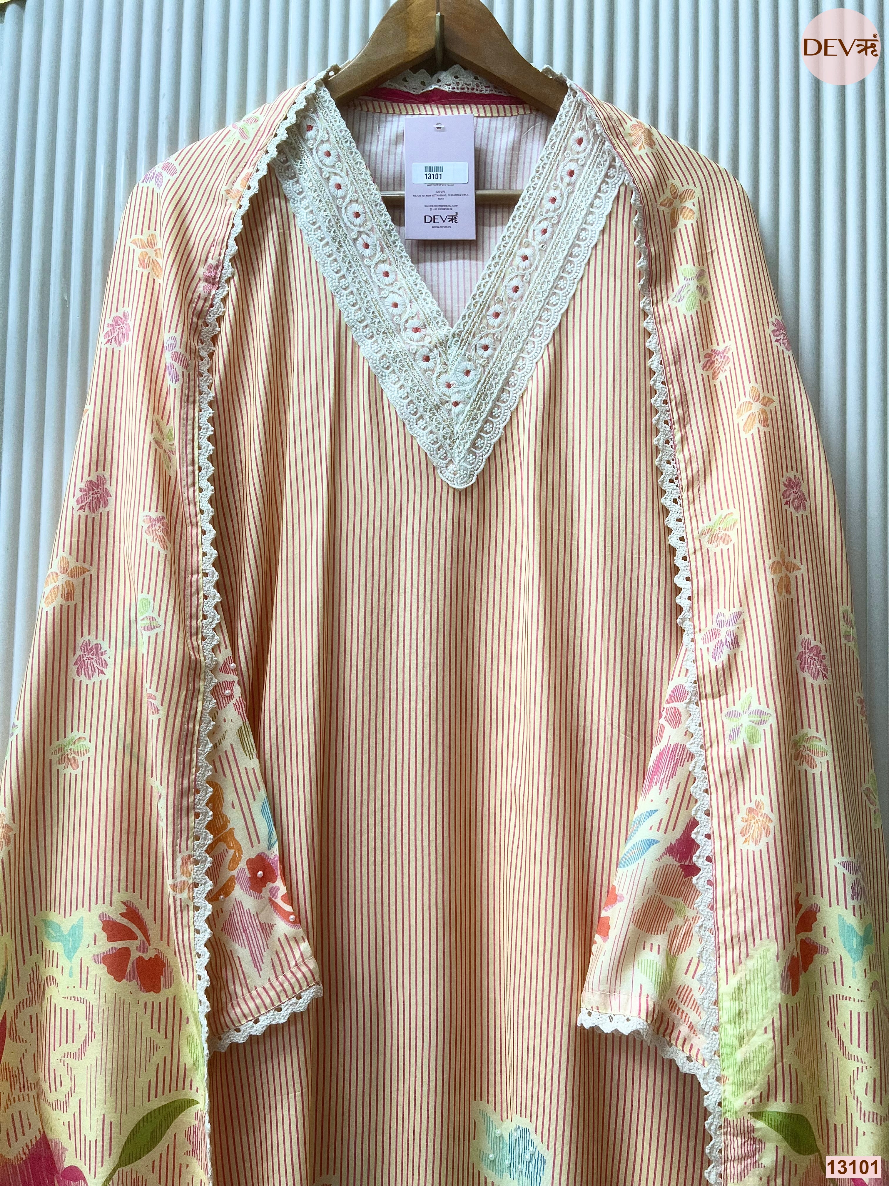 Peach Muslin Printed Unstitched 3-Piece Suit (Devri – D.No 13101)