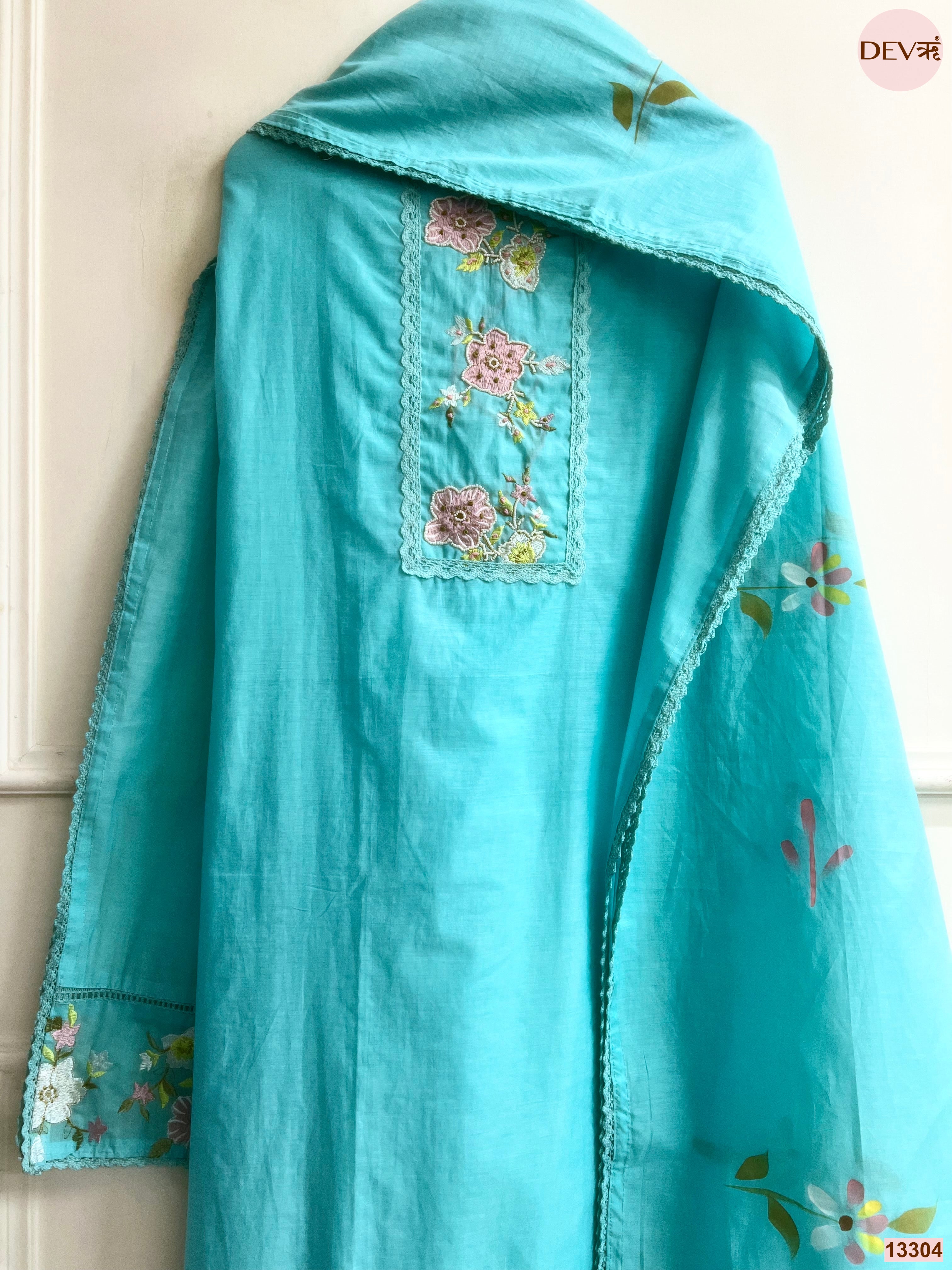 Turquoise Mul Cotton Embroidered Unstitched 3-Piece Suit (Devri – D.No 13304)