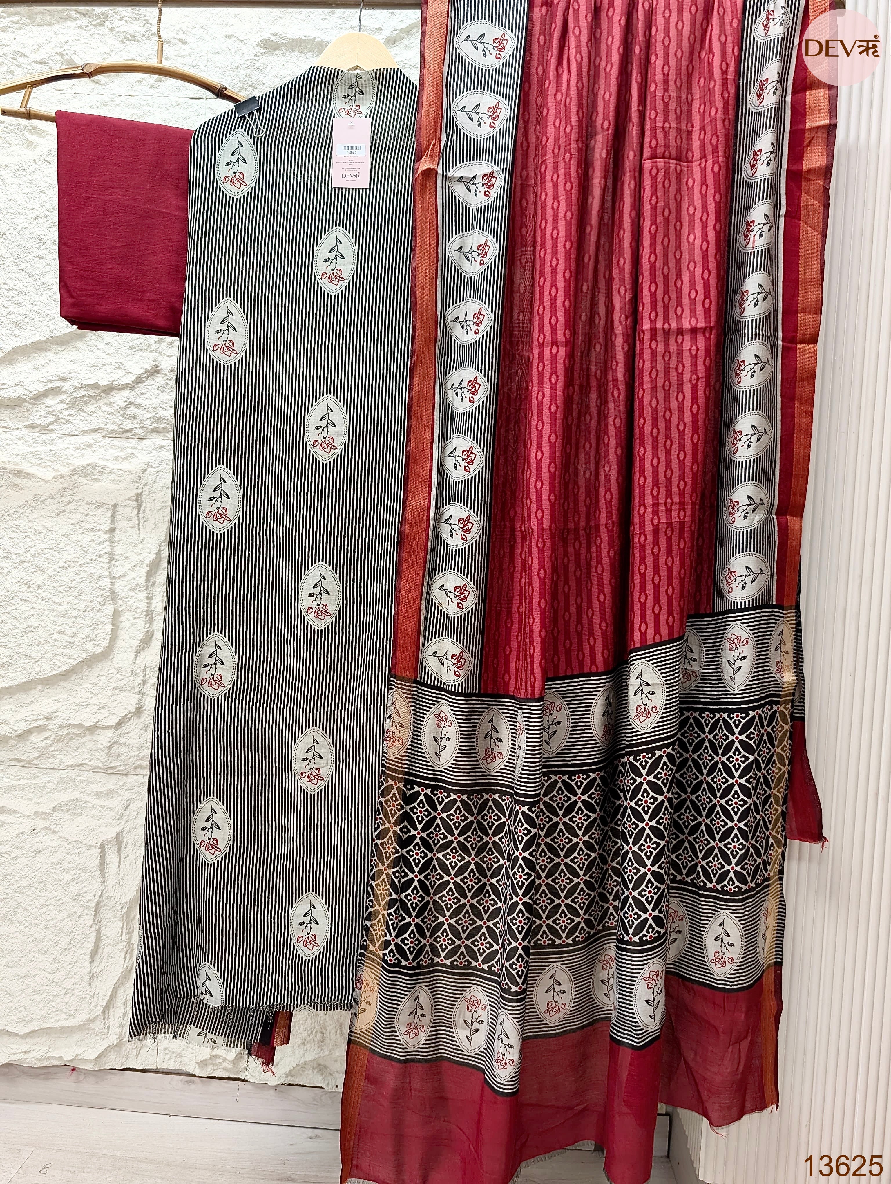 Black Maheshwari Silk Printed Unstitched 3-Piece Suit (Devri – D.No 13625)