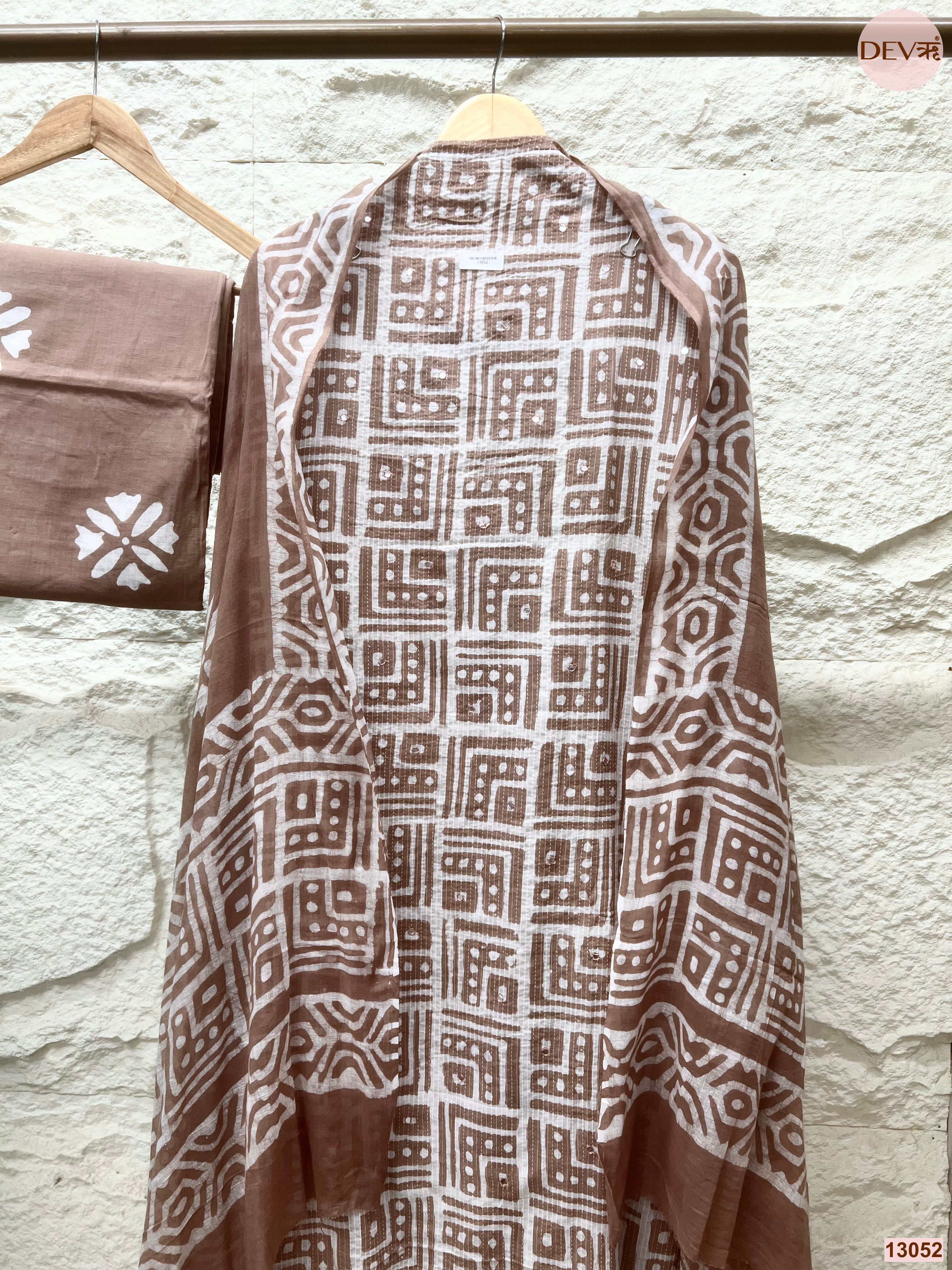 Brown Cotton Printed Unstitched 3-Piece Suit (Devri – D.No 13052)