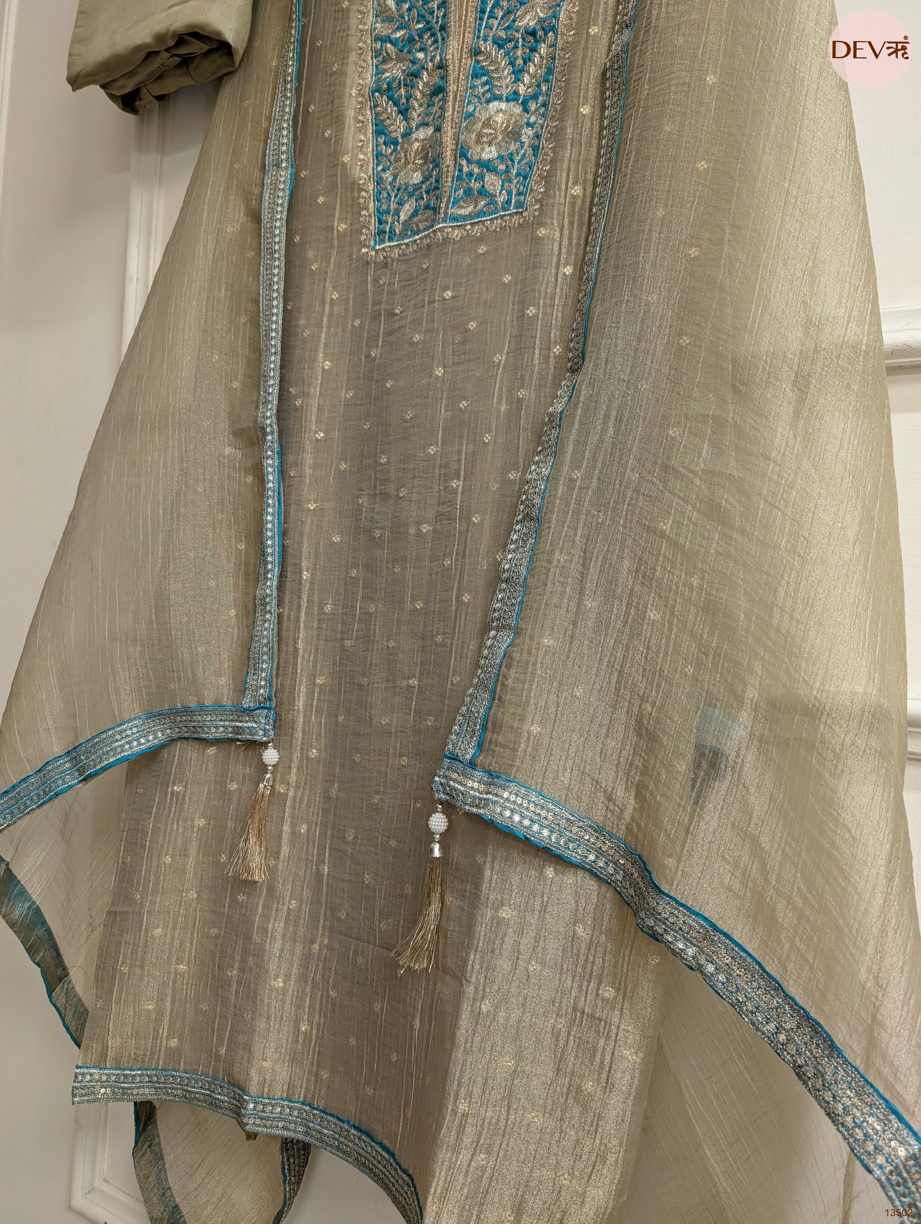 Grey Tissue Silk Embroidered Unstitched 3-Piece Suit (Devri – D.No 13502)