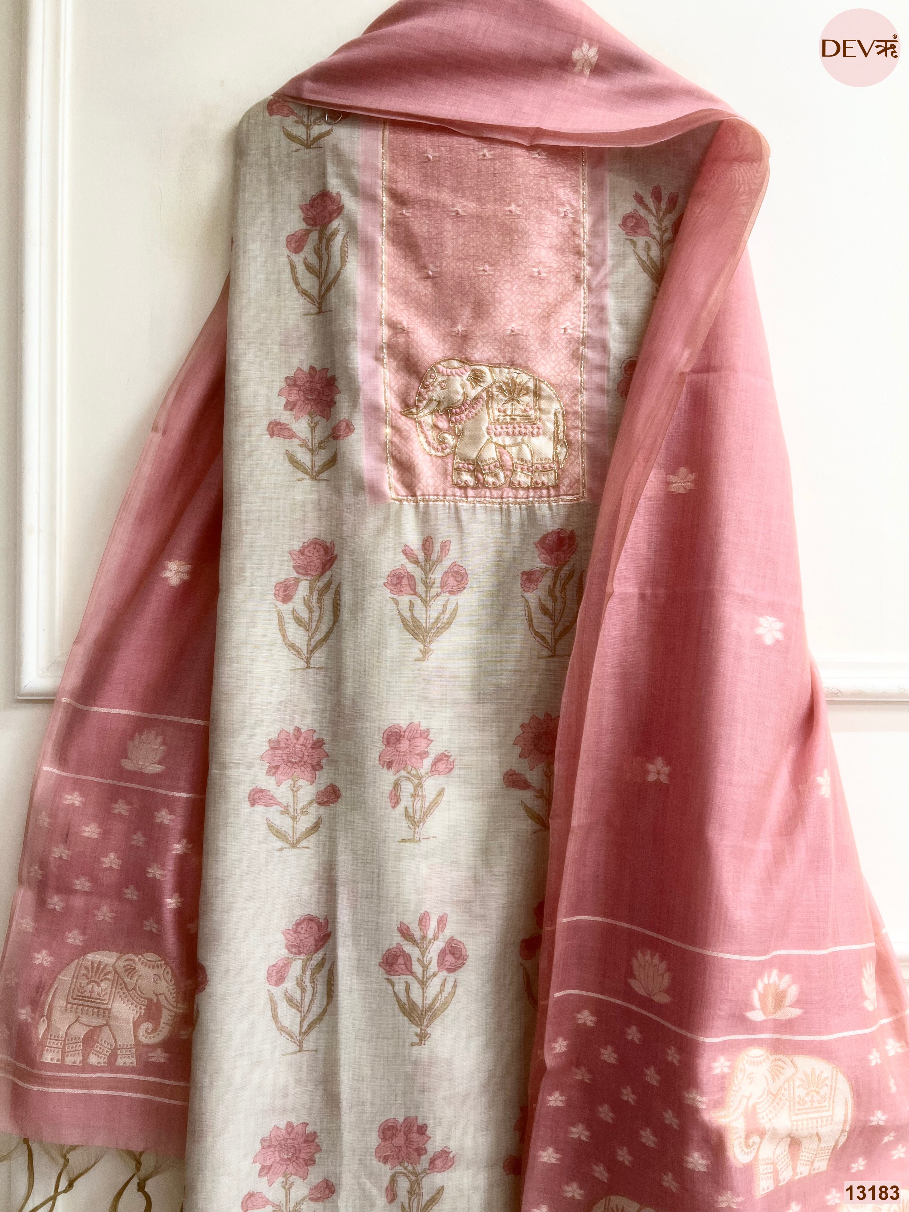 Pink Mul Chanderi Printed Unstitched 3-Piece Suit (Devri – D.No 13183)