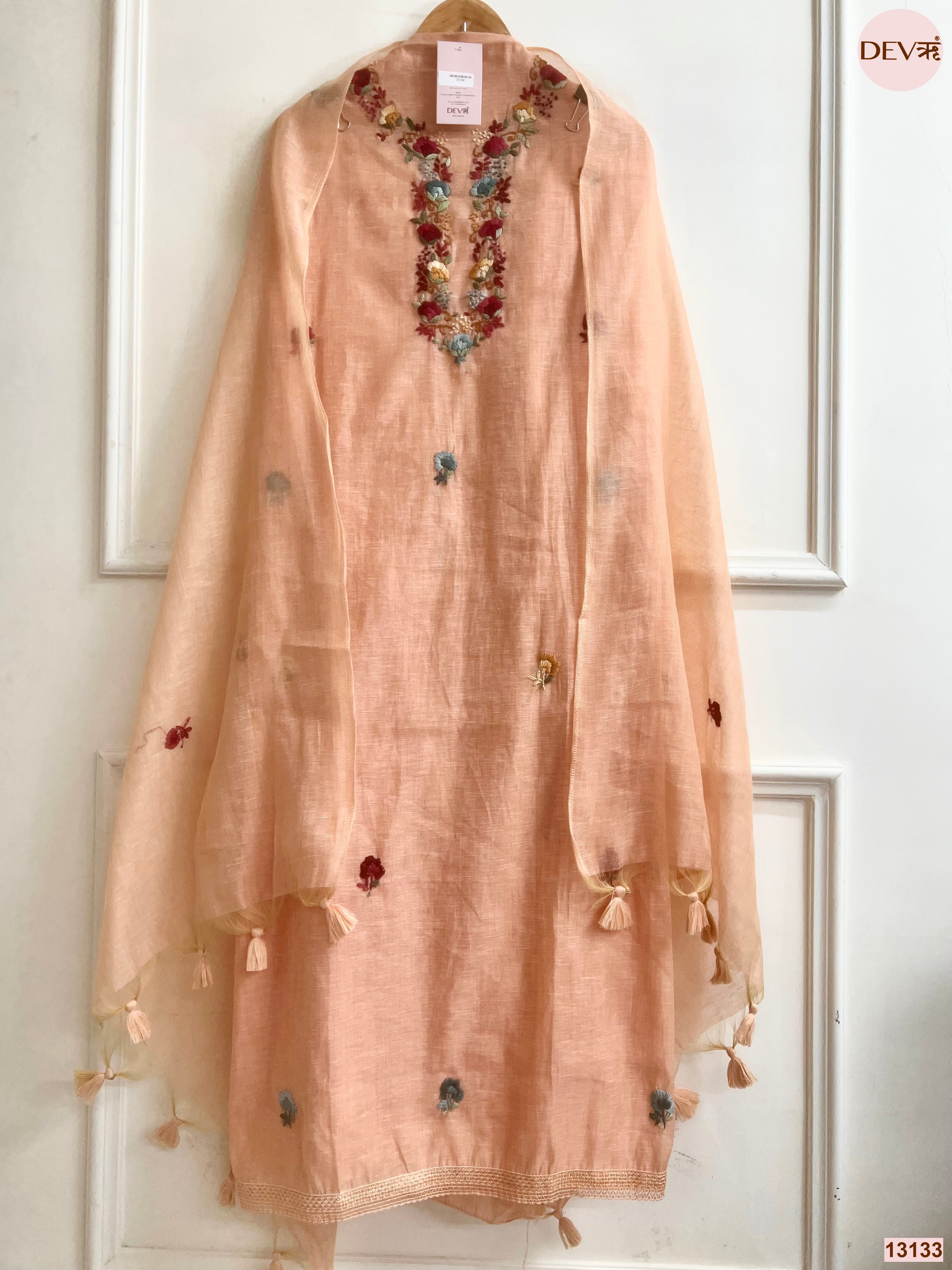 Peach Jamdani Cotton Embroidered Unstitched 3-Piece Suit (Devri – D.No 13133)