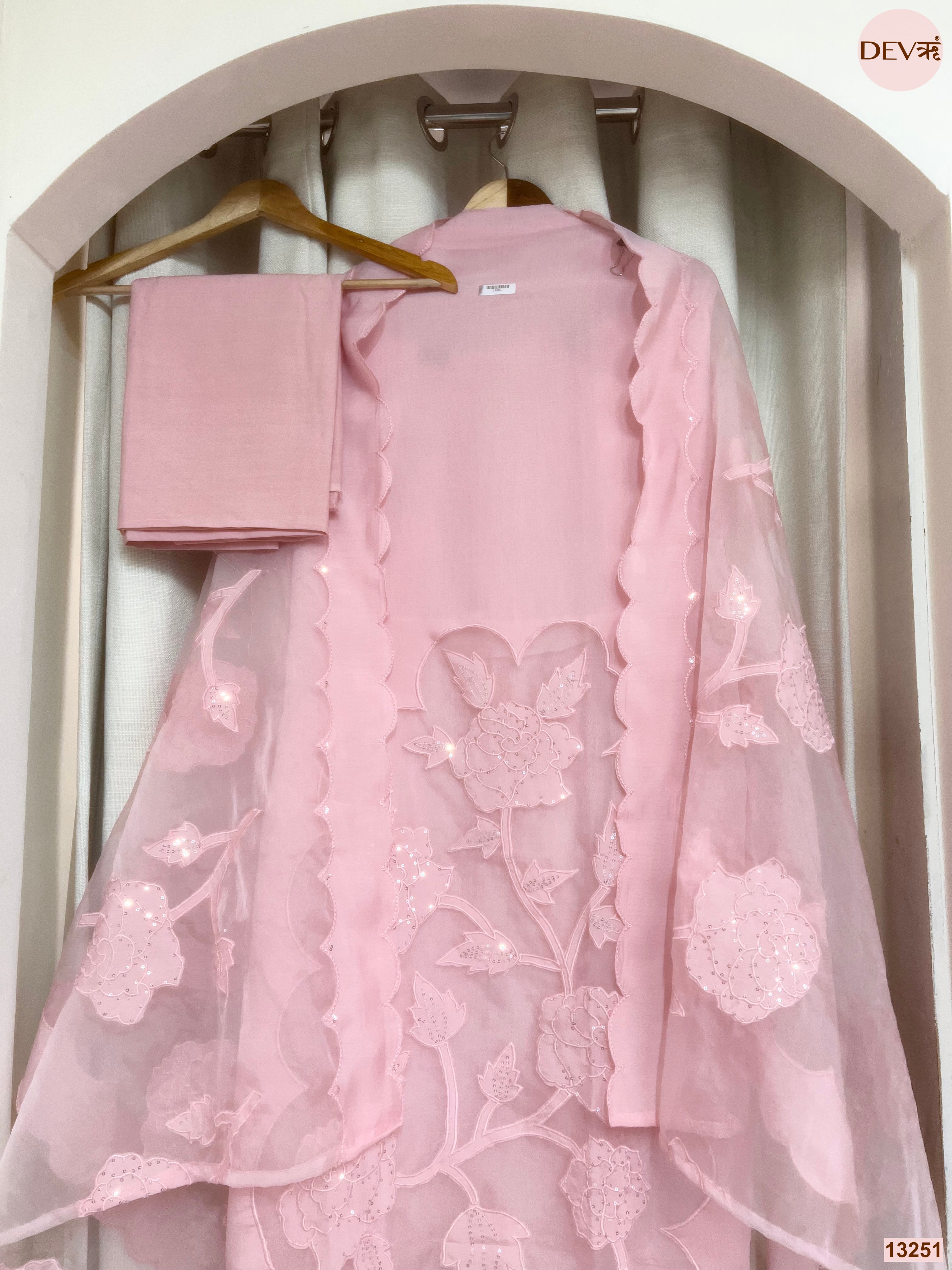 Pink Mul Chanderi Embroidered Unstitched 3-Piece Suit (Devri – D.No 13251)