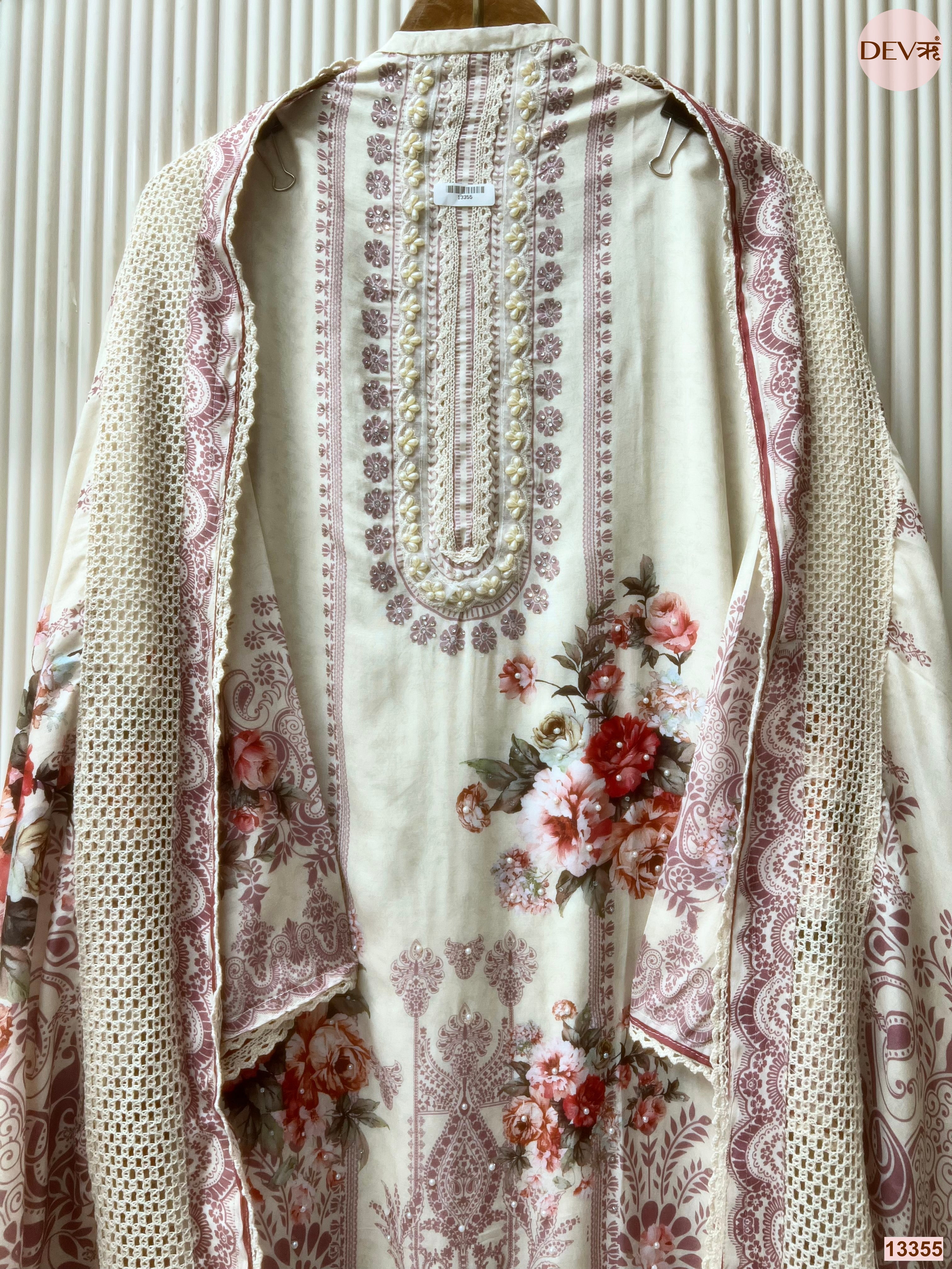 Cream Muslin Printed Unstitched 3-Piece Suit (Devri – D.No 13355)