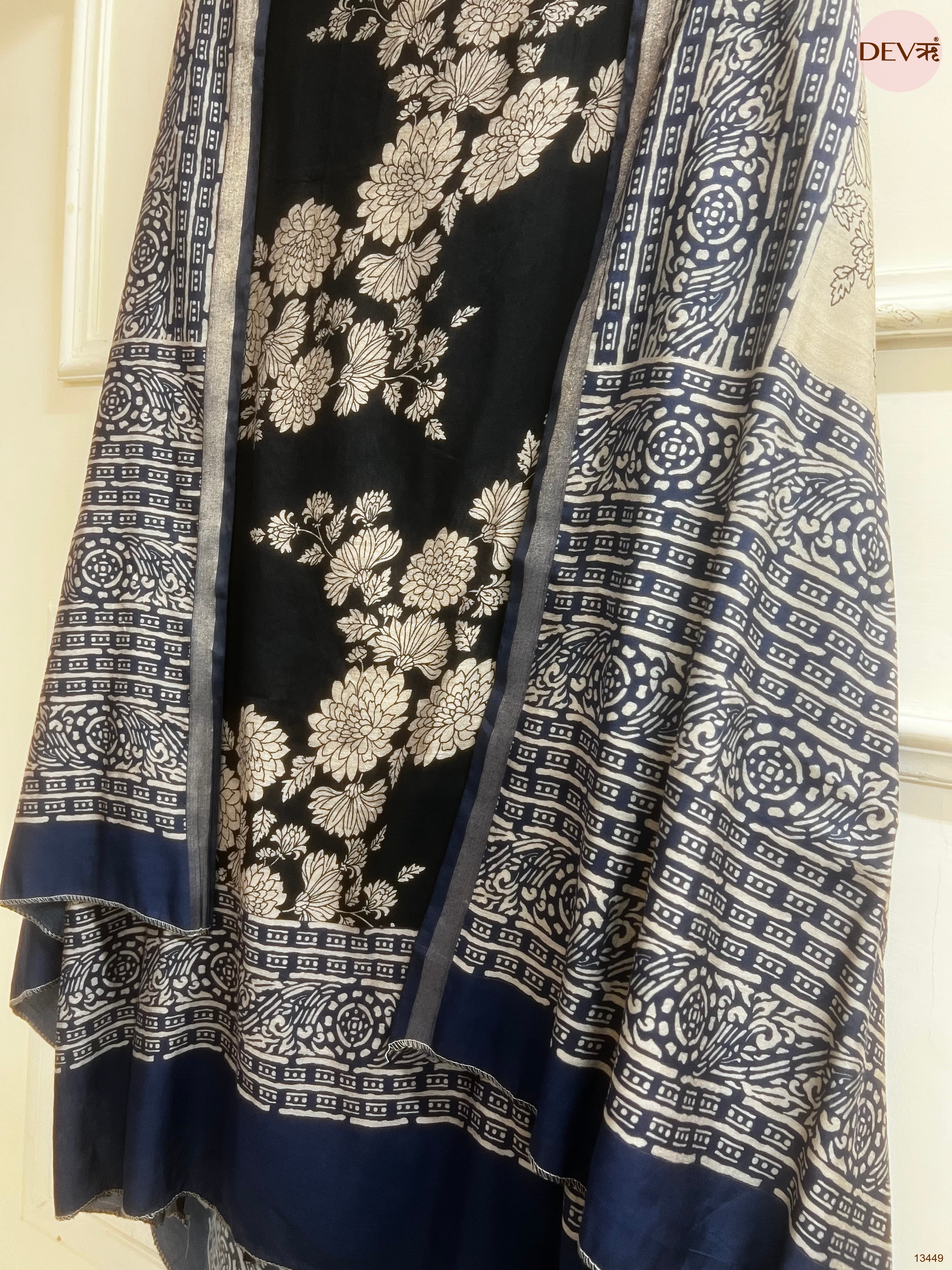 Navy Maheshwari Silk Printed Unstitched 3-Piece Suit (Devri – D.No 13449)