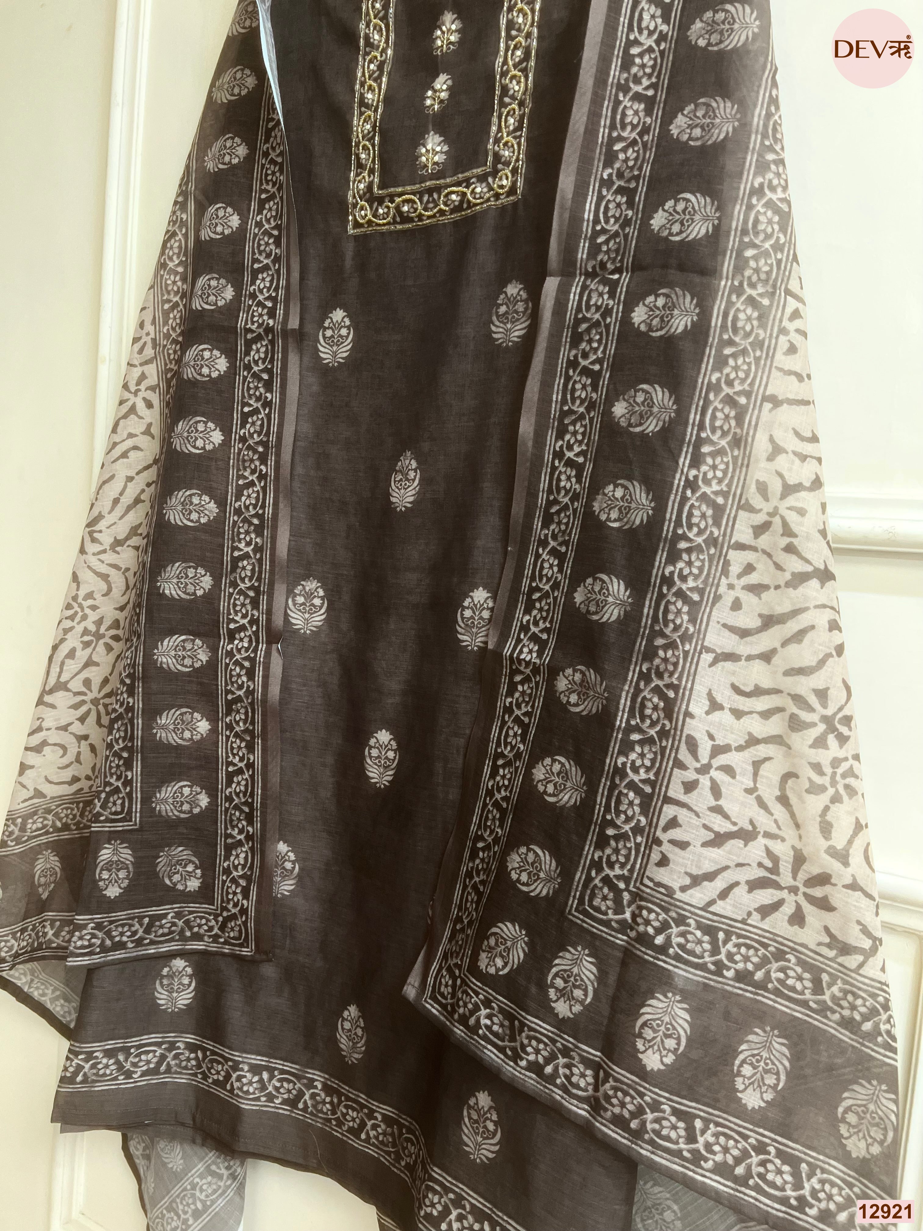 Black Linen Cotton Printed Unstitched 3-Piece Suit (Devri – D.No 12921)