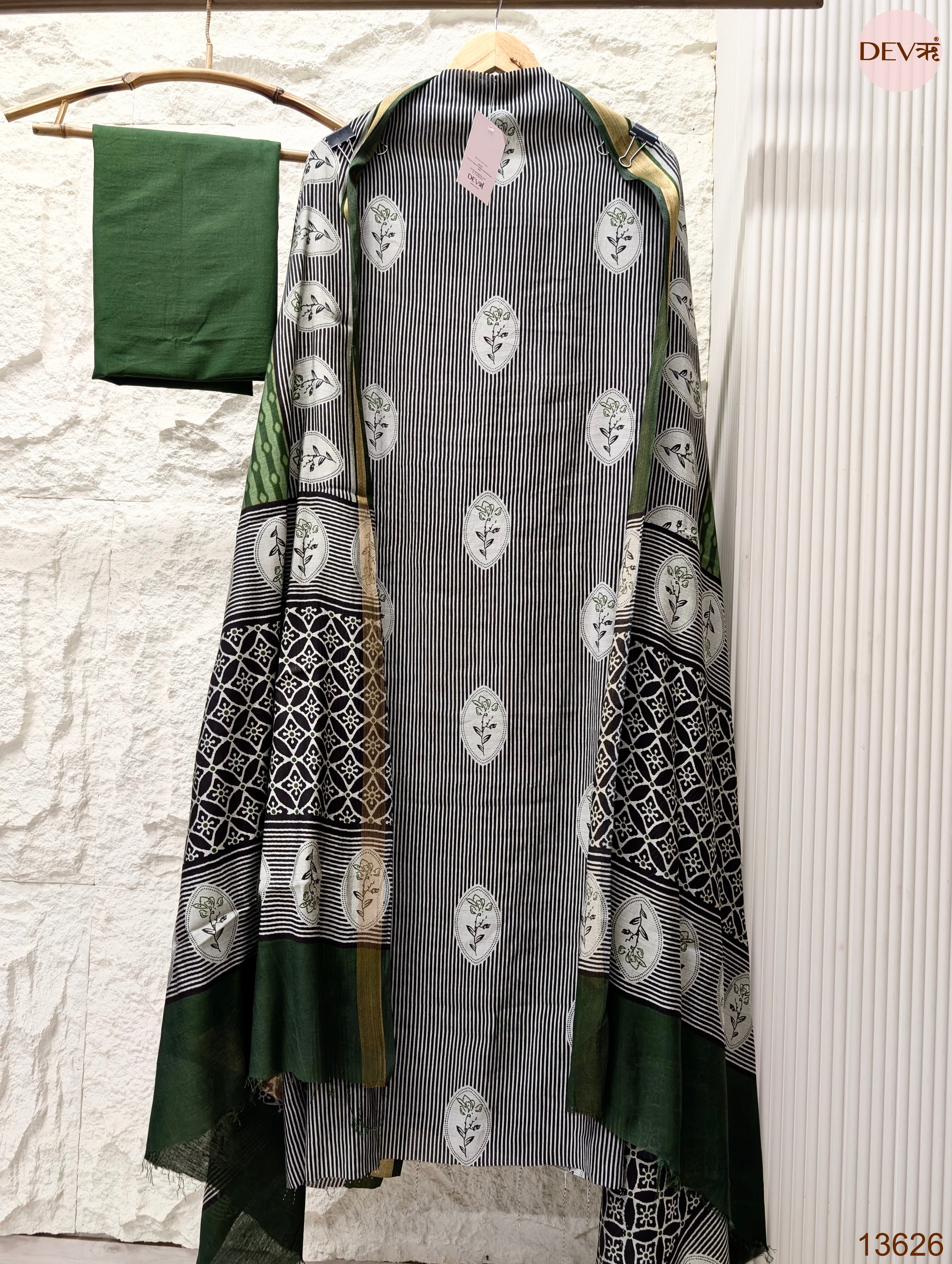 Black Maheshwari Silk Printed Unstitched 3-Piece Suit (Devri – D.No 13626)