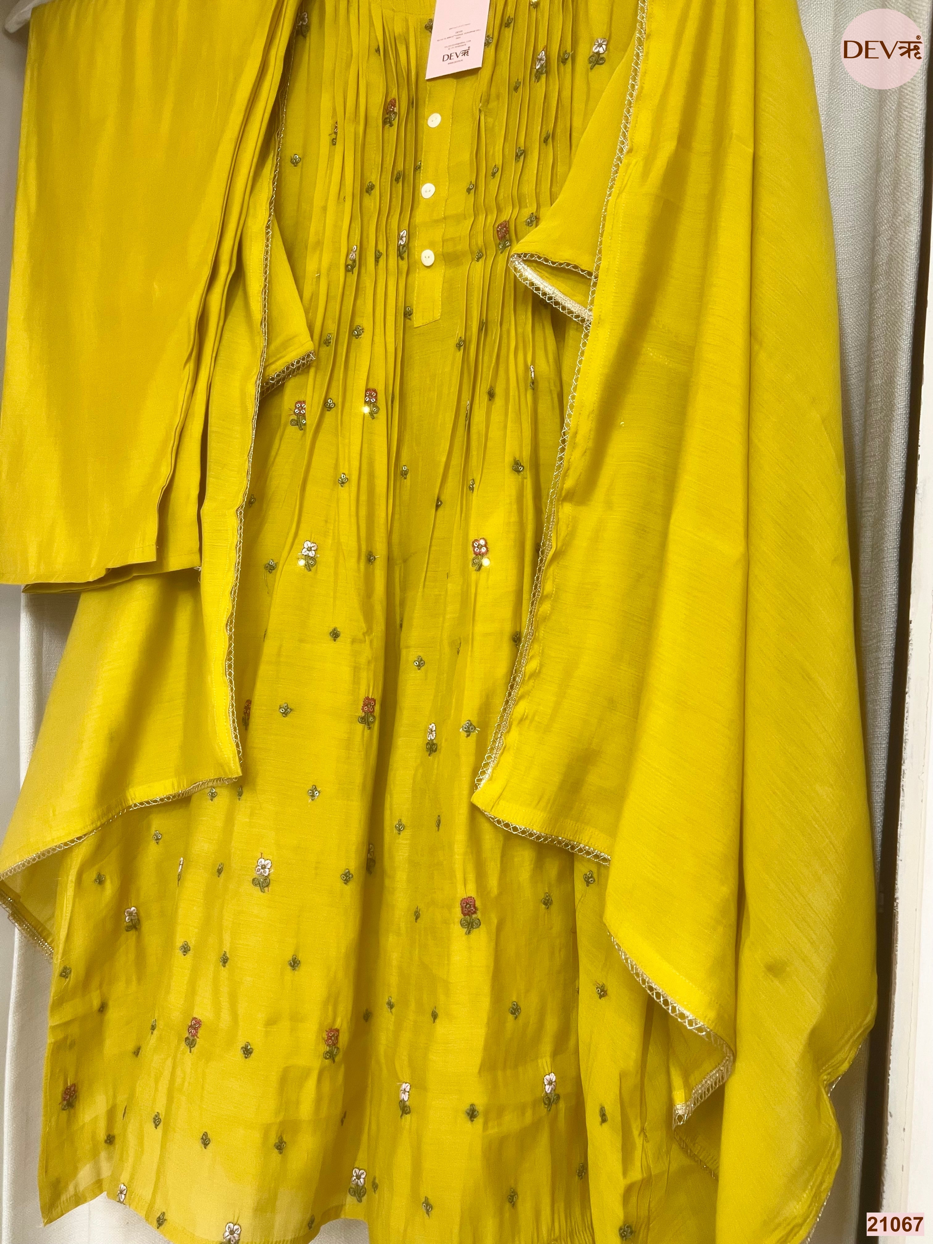 Gulnaar Mul Chanderi Embroidered Yellow 3-Piece Set (Devri – D.No 21067)