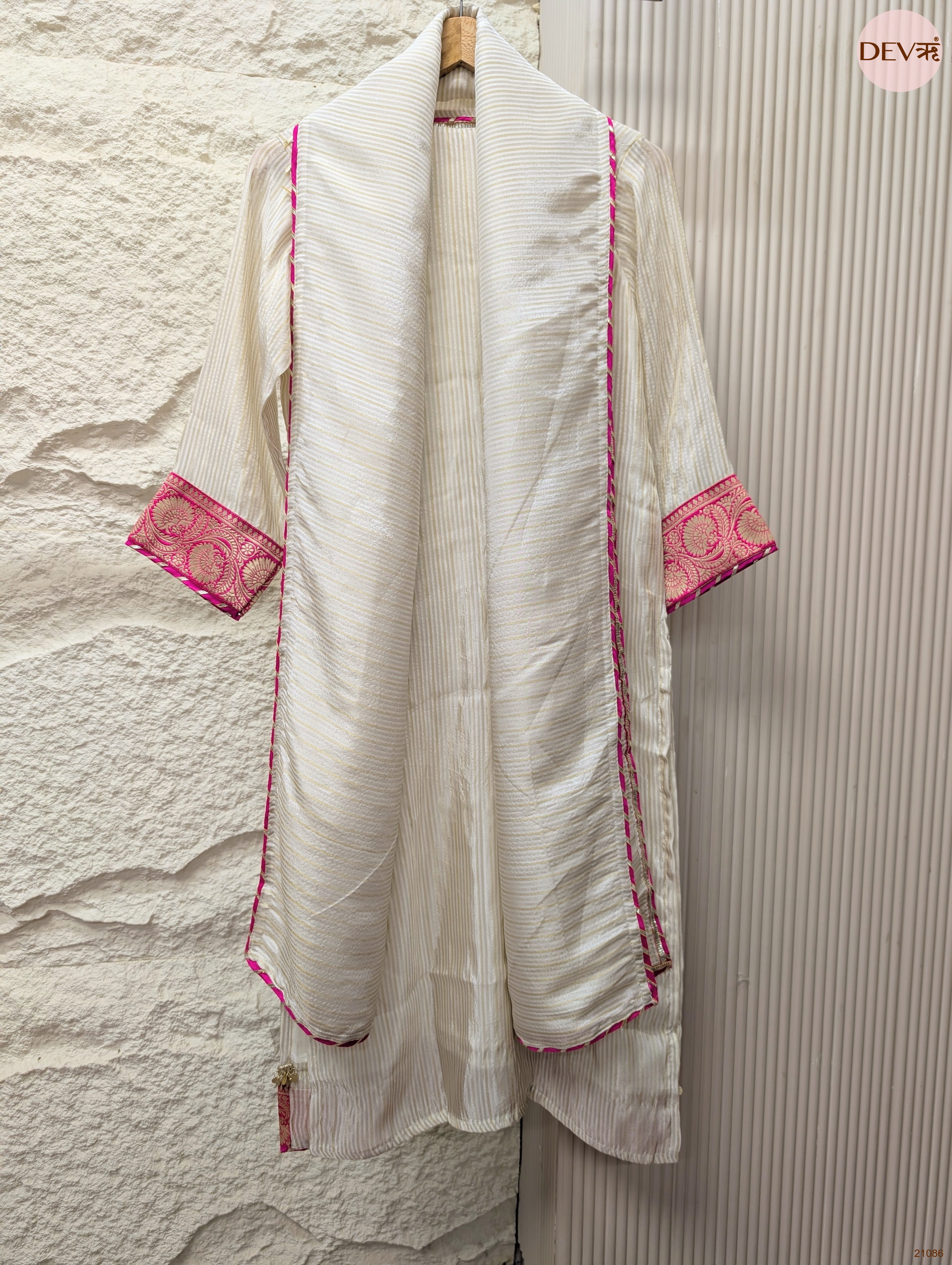 Gulnaar Tissue Silk Embroidered Ivory 3-Piece Set (Devri – D.No 21086)