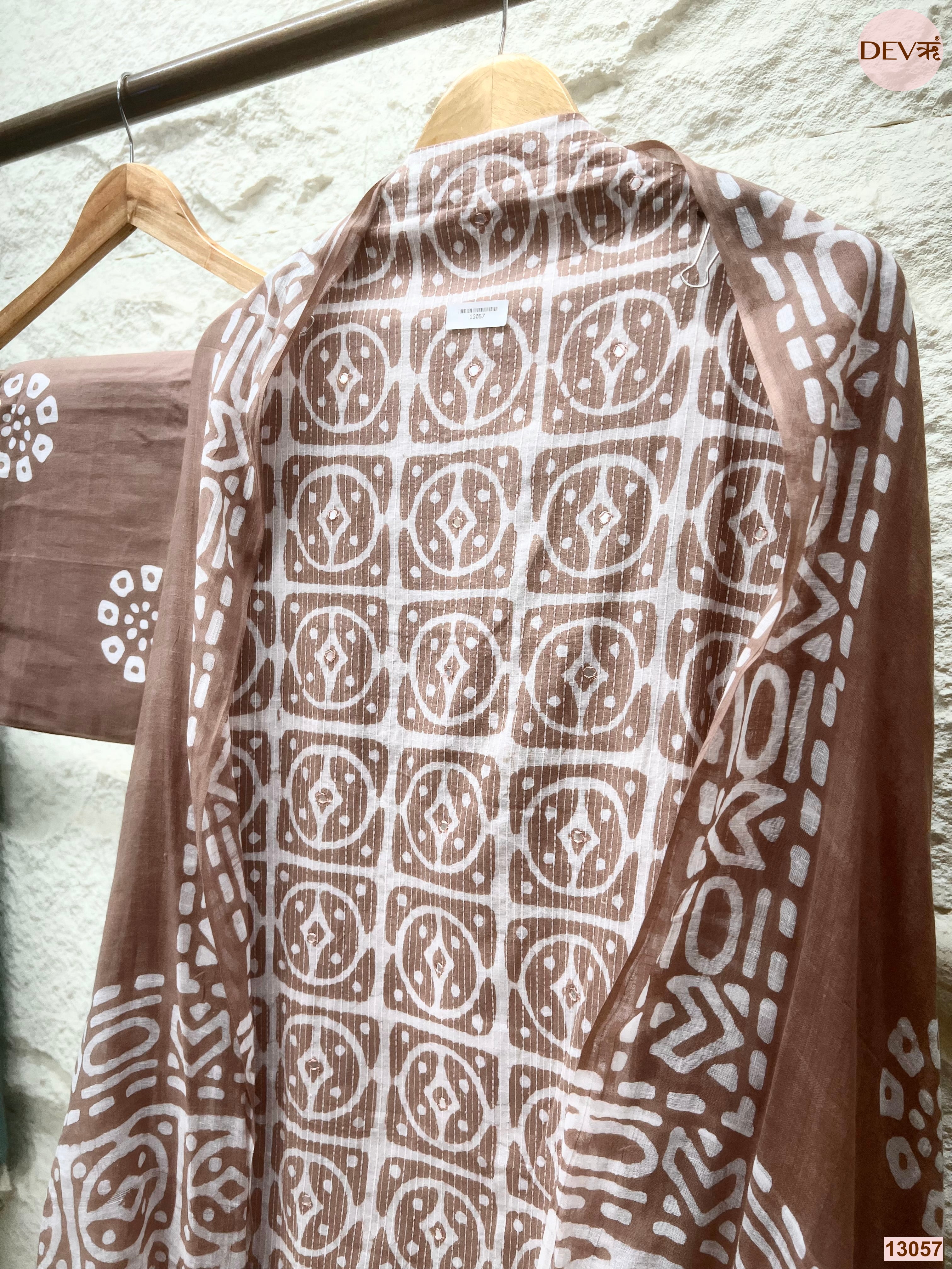 Brown Cotton Printed Unstitched 3-Piece Suit (Devri – D.No 13057)