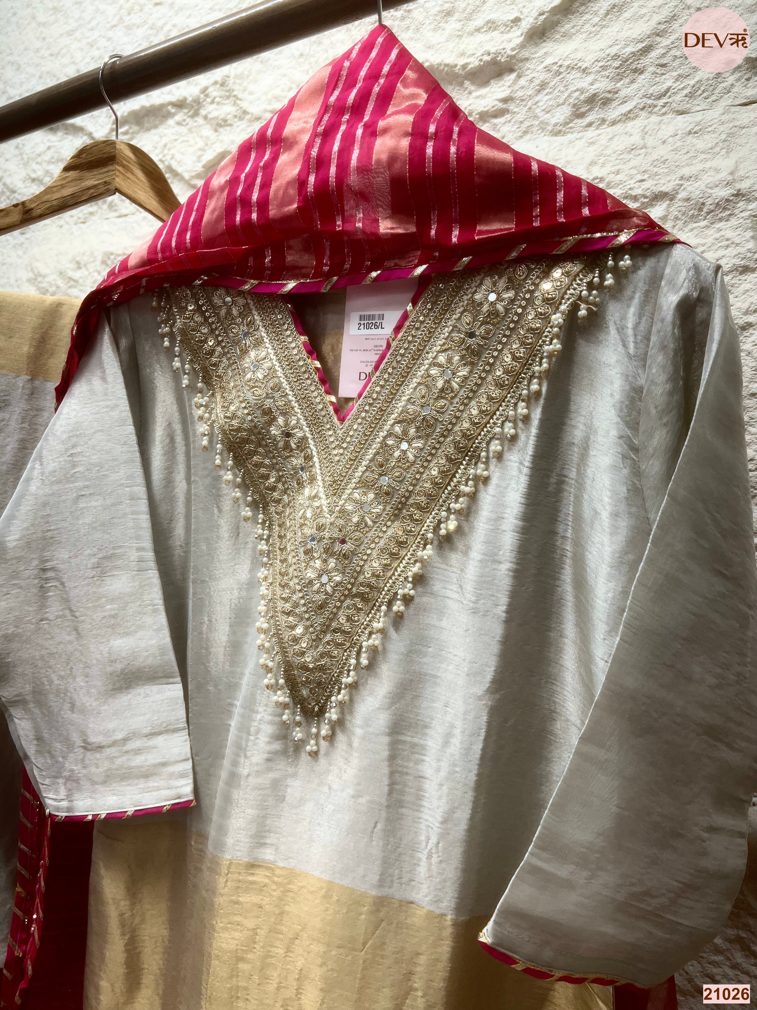 Gulnaar Tissue Silk Embroidered Ivory 3-Piece Set (Devri – D.No 21026)