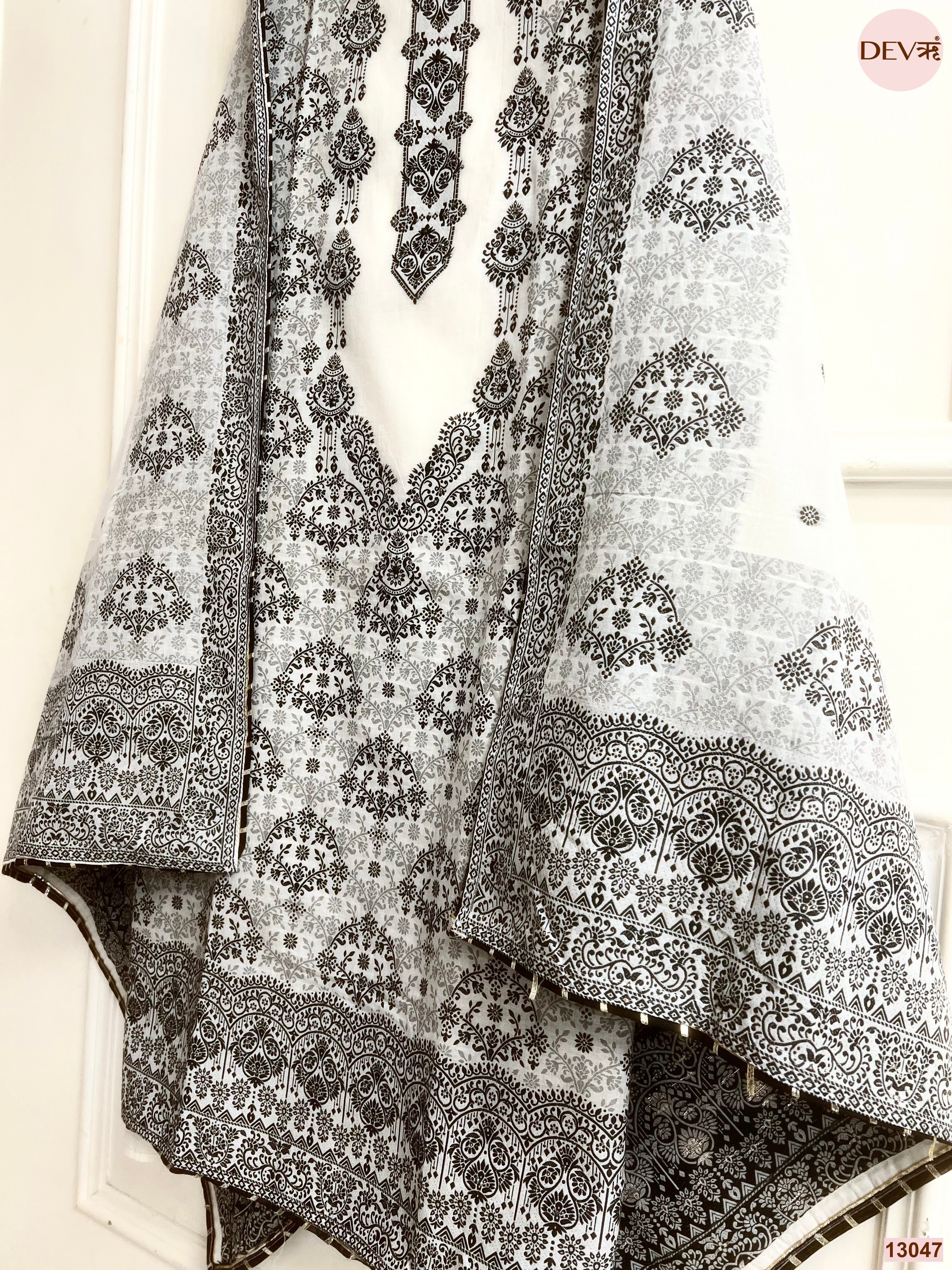 White Cotton Jamdani Printed Unstitched 3-Piece Suit (Devri – D.No 13047)
