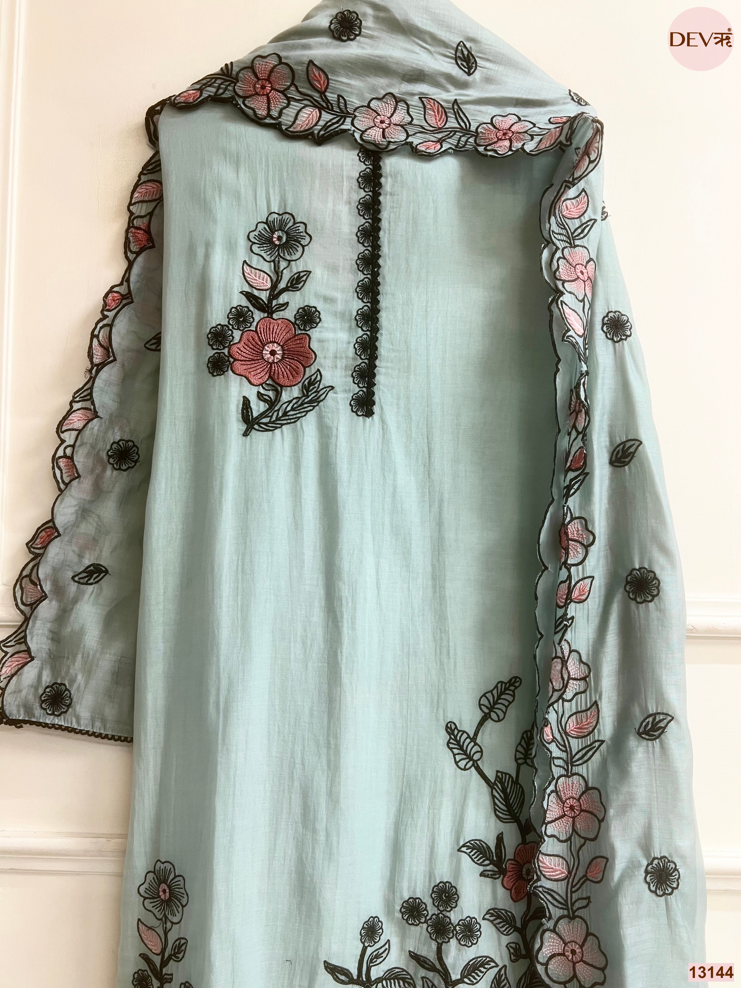 Mint Mul Chanderi Embroidered Unstitched 3-Piece Suit (Devri – D.No 13144)