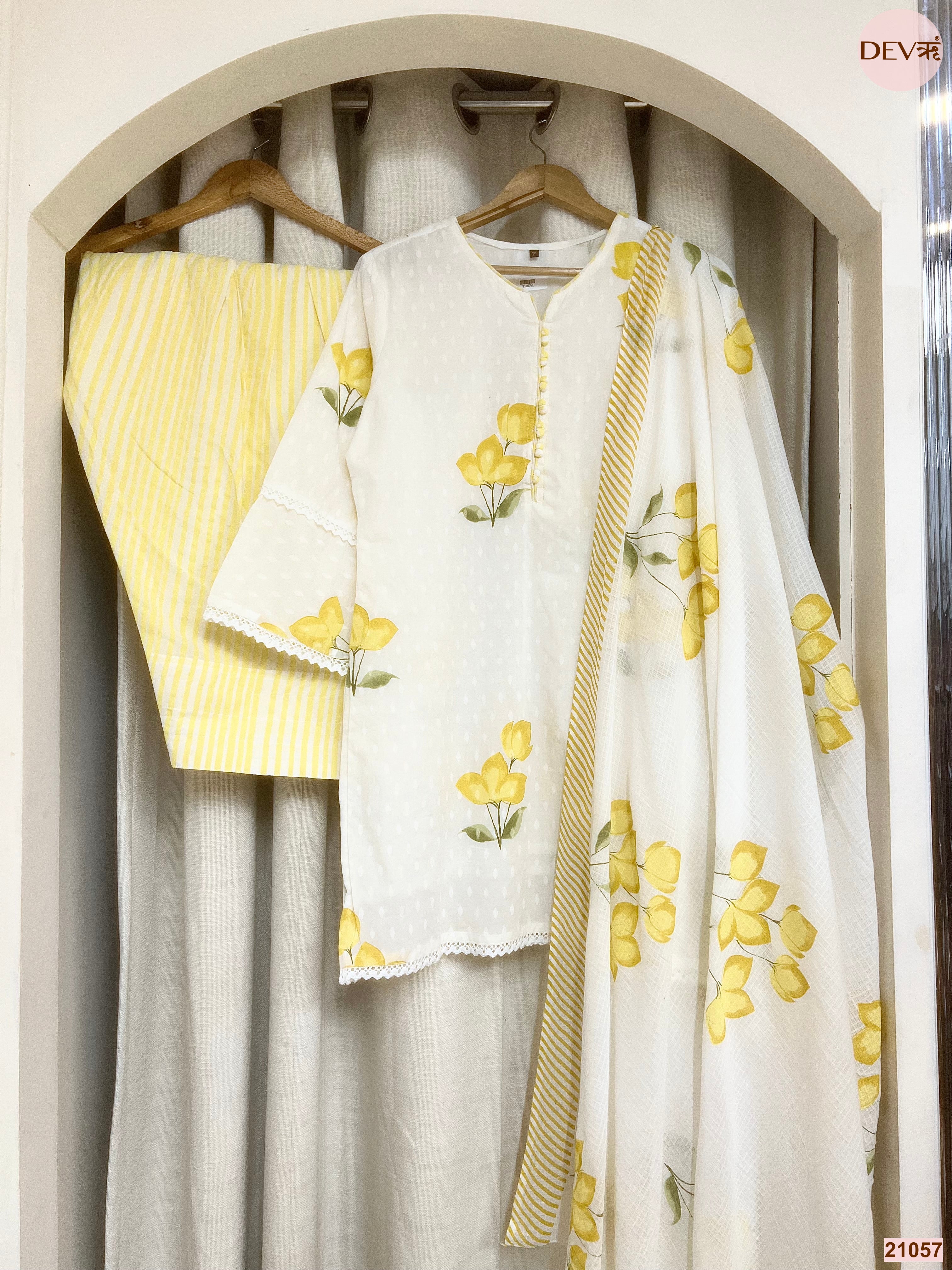 Gulnaar Pure Cotton Printed farsi salwar White 3-Piece Set (Devri – D.No 21057)