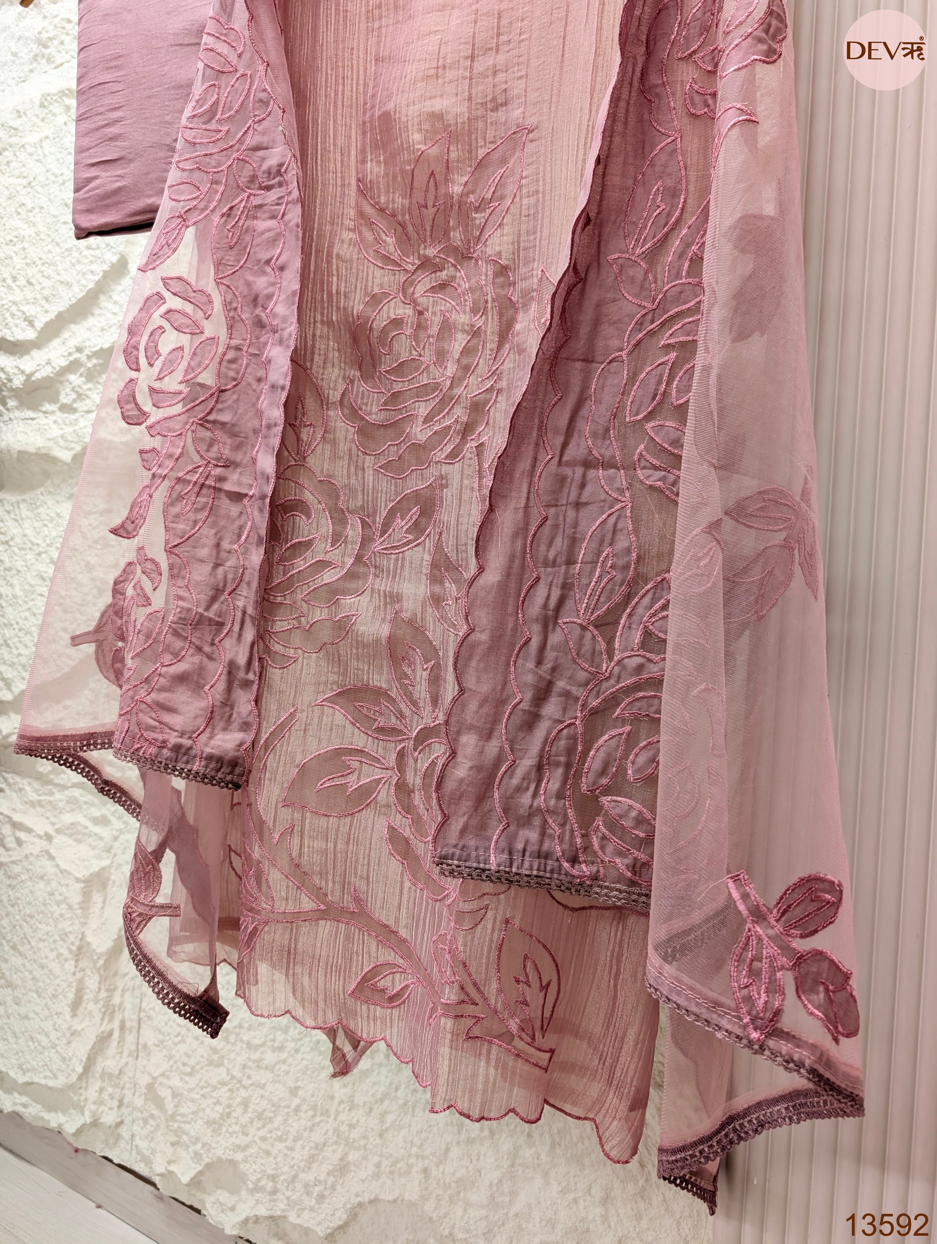 Pink Tissue Crush Silk Embroidered Unstitched 3-Piece Suit (Devri – D.No 13592)
