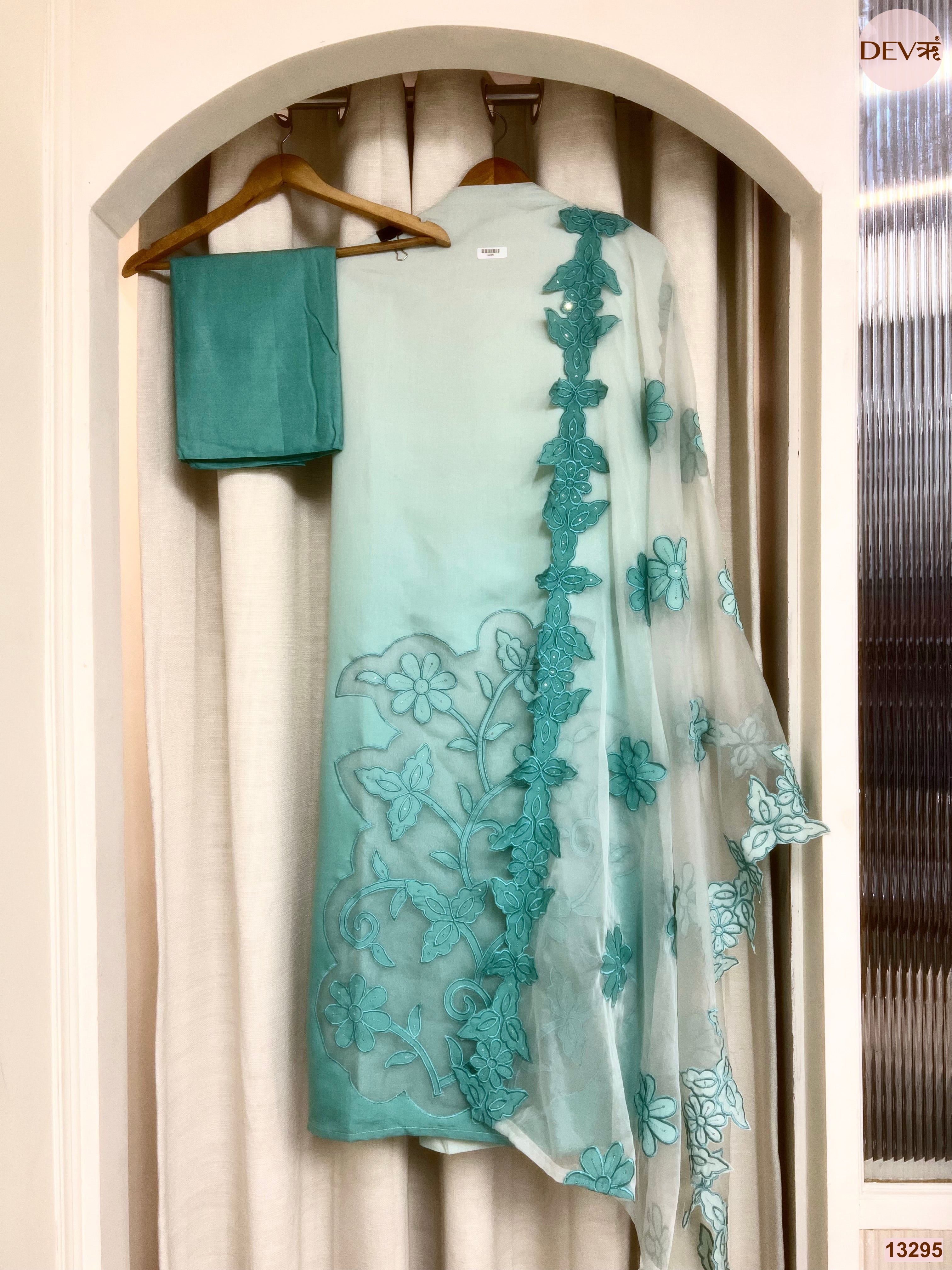 Aqua Mul Chanderi Embroidered Unstitched 3-Piece Suit (Devri – D.No 13295)