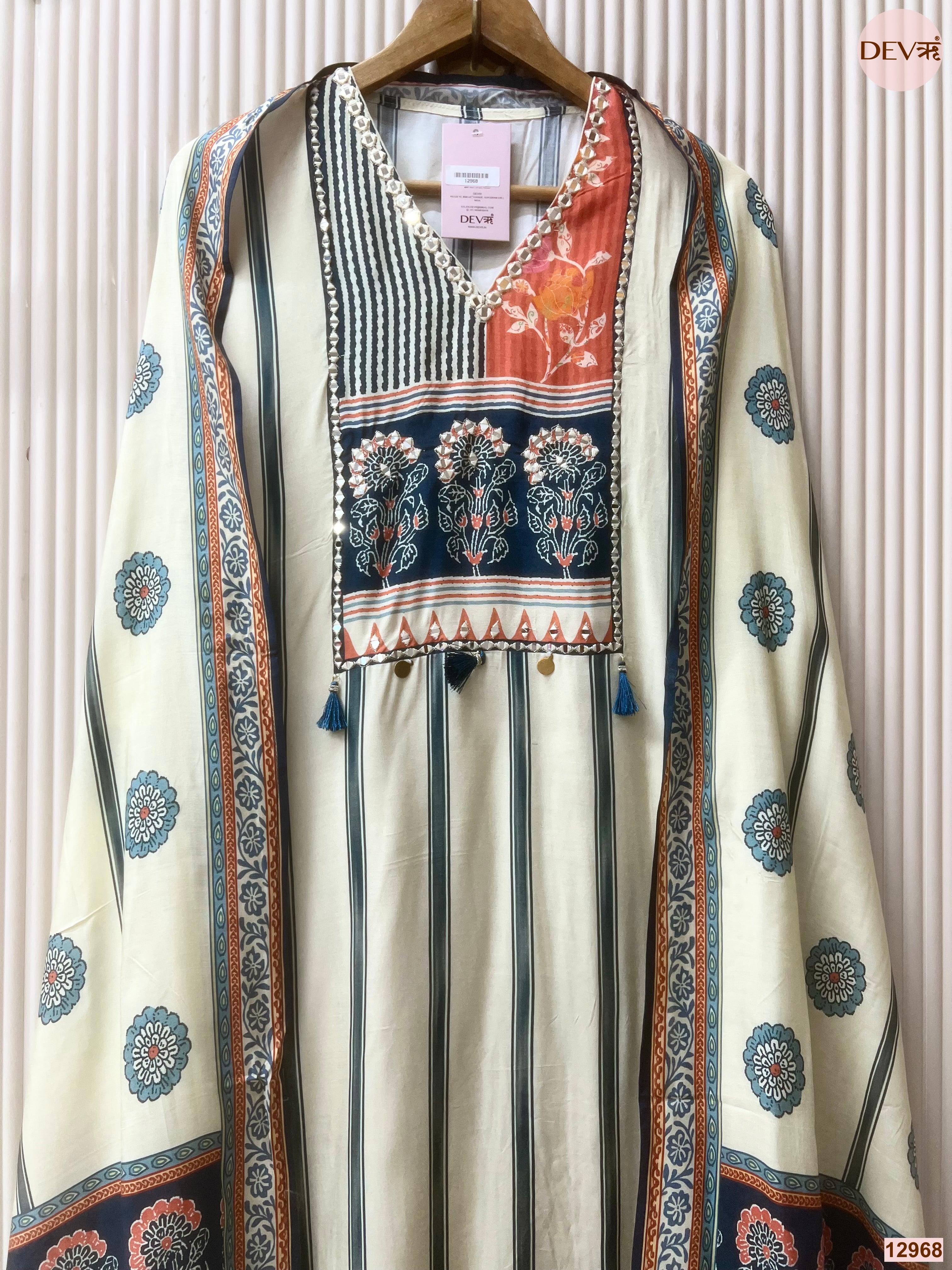 Cream Muslin Printed Unstitched 3-Piece Suit (Devri – D.No 12968)