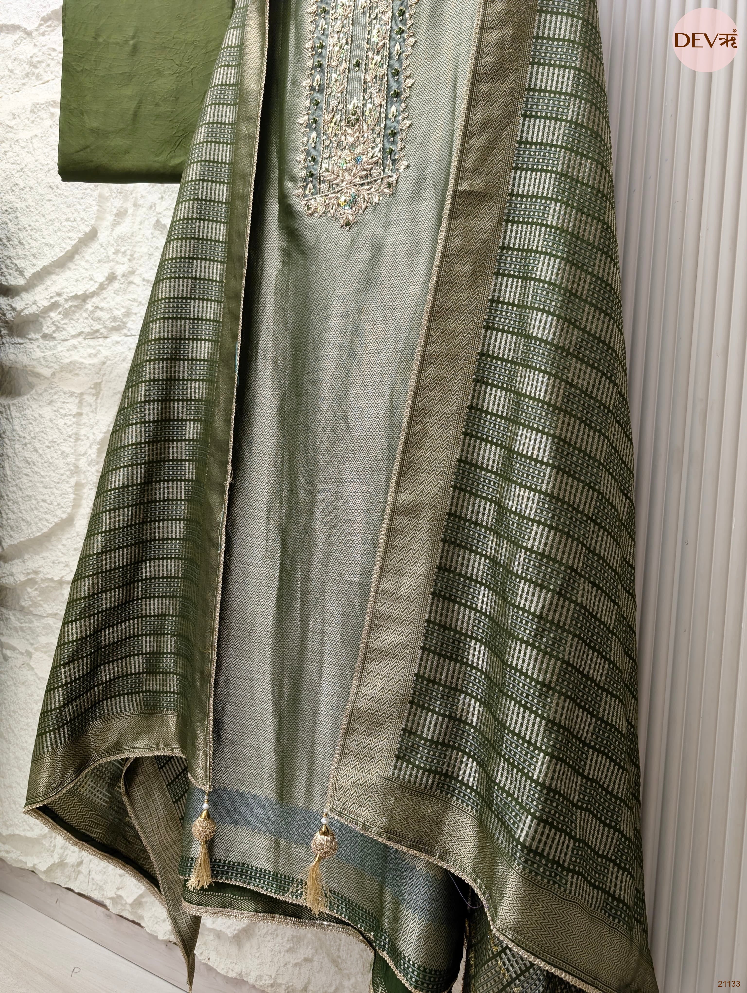 Olive Pure giraffe banarasi silk Embroidered Unstitched 3-Piece Suit (Devri – D.No 21133)