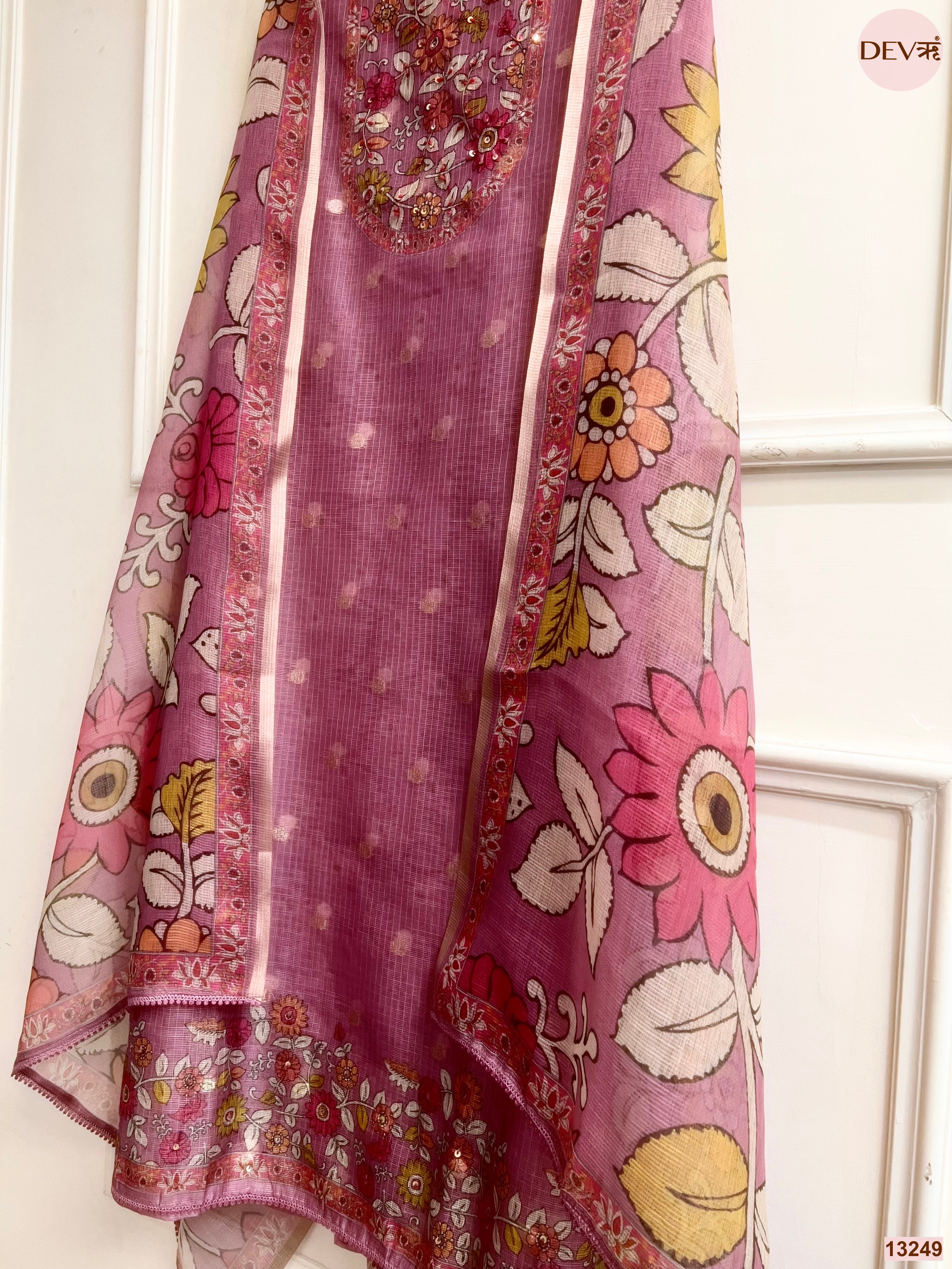 Pink Kota Printed Unstitched 3-Piece Suit (Devri – D.No 13249)