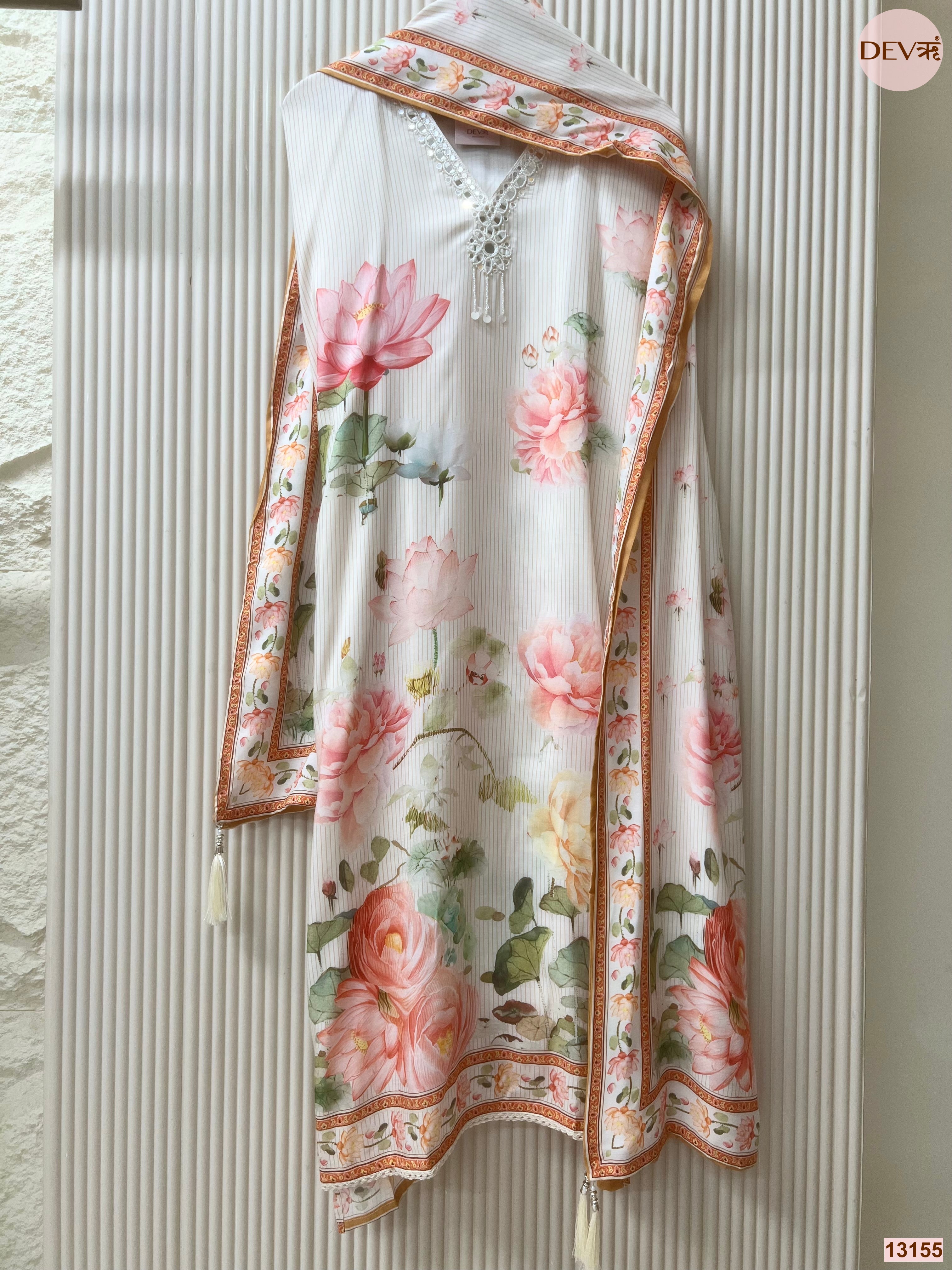 Cream Muslin Printed Unstitched 3-Piece Suit (Devri – D.No 13155)