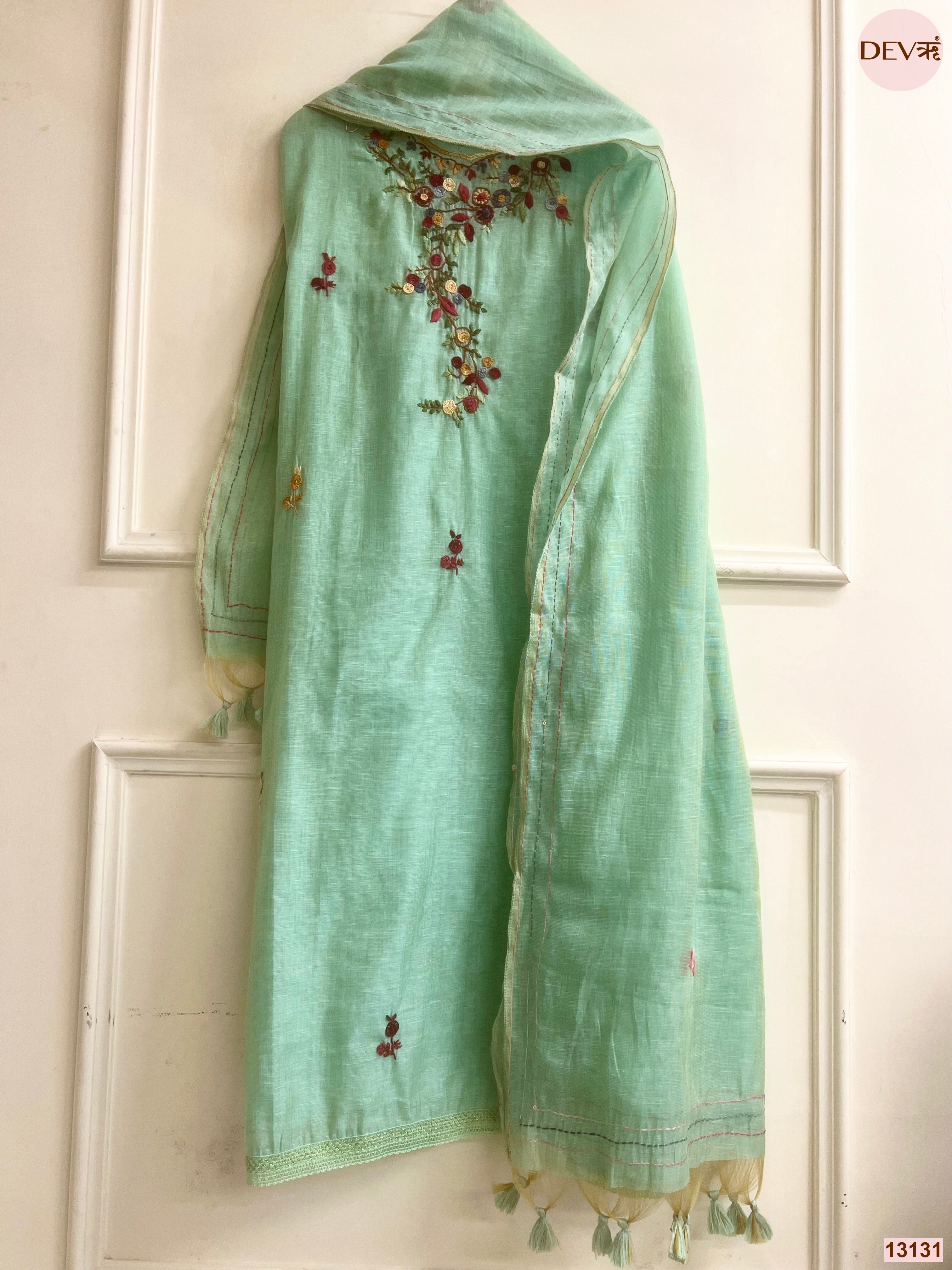 Mint Jamdani Cotton Embroidered Unstitched 3-Piece Suit (Devri – D.No 13131)