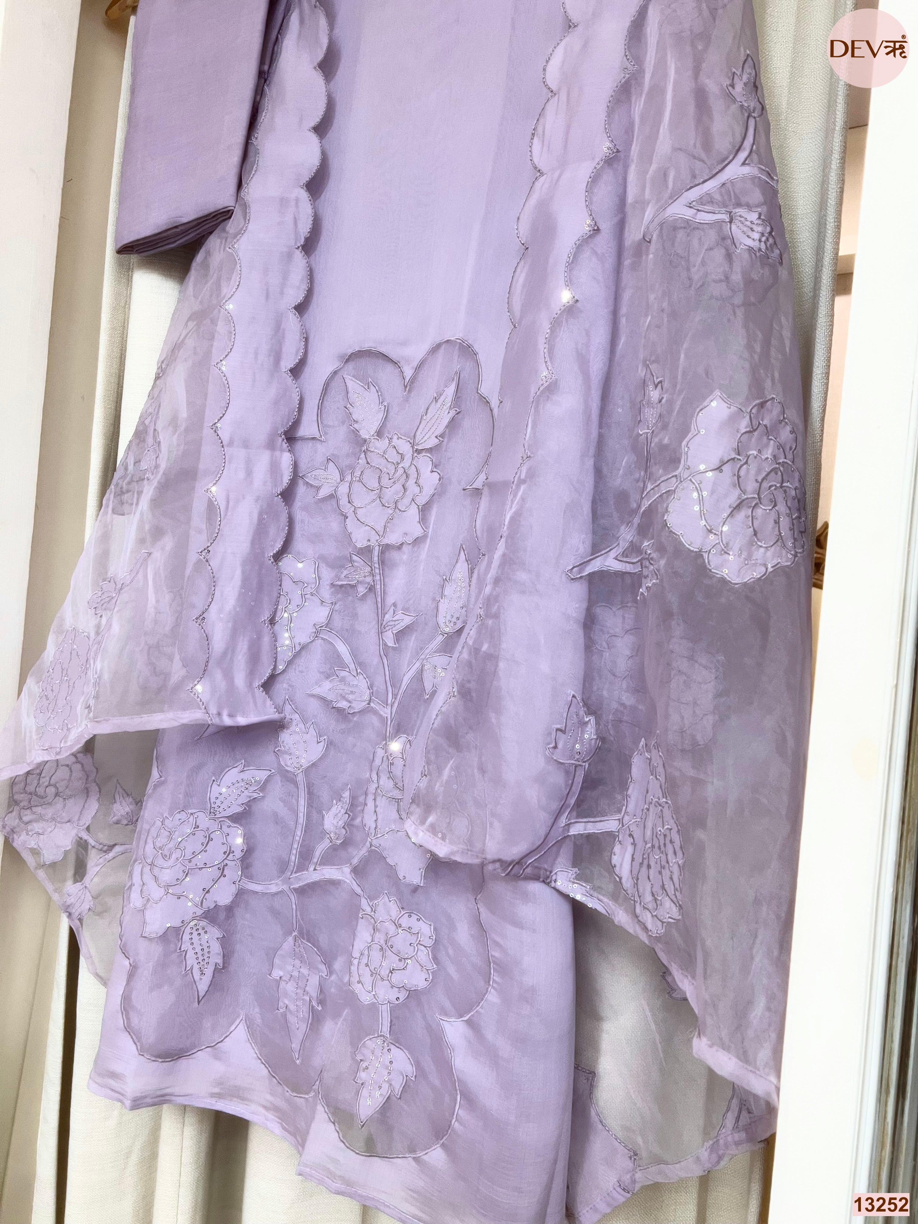 Lavender Mul Chanderi Embroidered Unstitched 3-Piece Suit (Devri – D.No 13252)